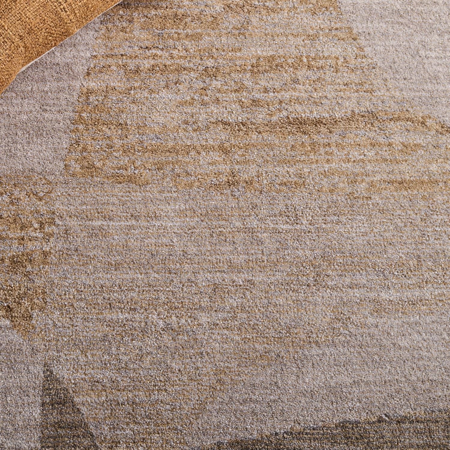 SAFAVIEH Lasa Collection Area Rug - 4' Square, Taupe & Gold, Mid-Century Modern Design, Non-Shedding & Easy Care, Ideal for High Traffic Areas in Living Room, Bedroom (LAS102E)
