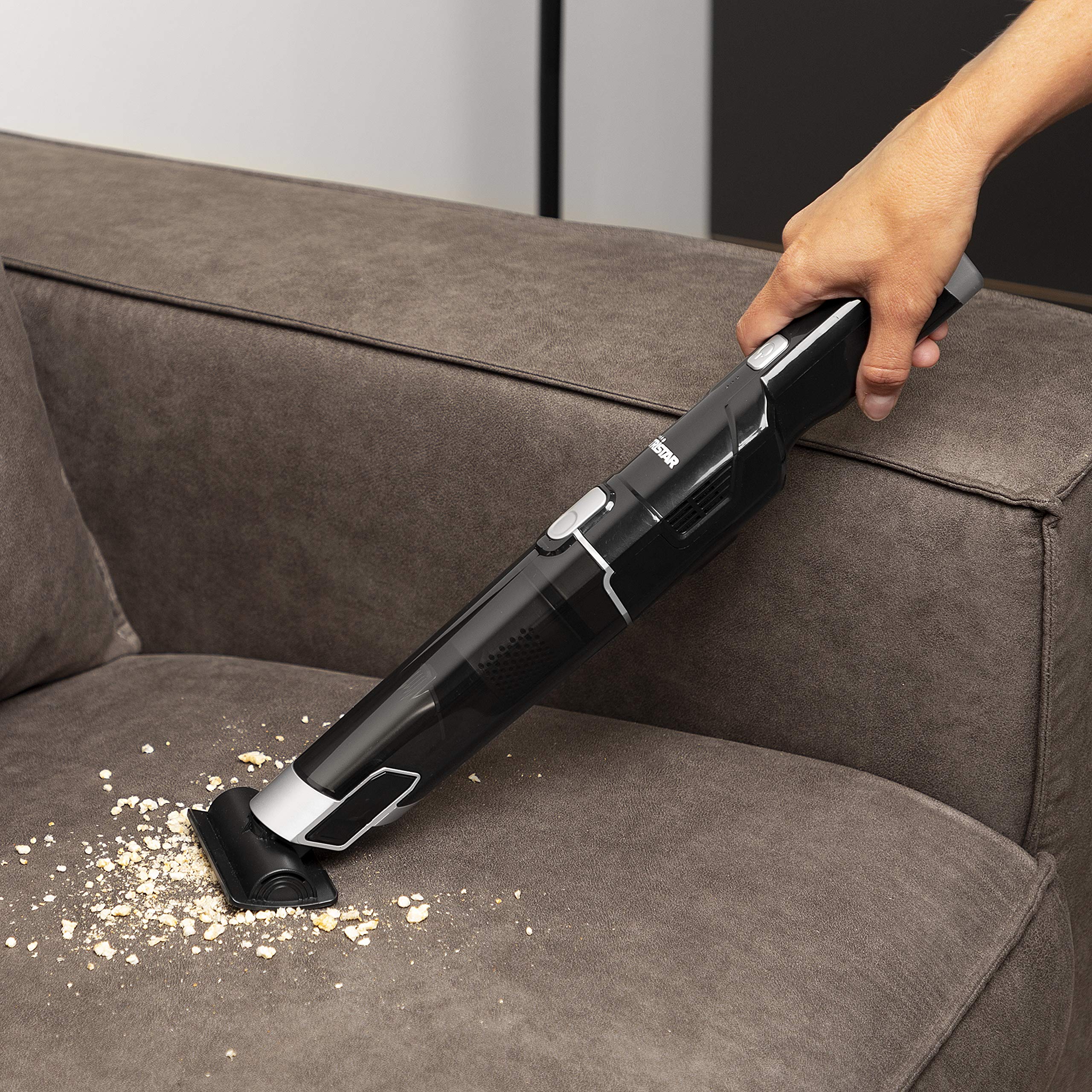Tristar KR-3150 Aspiradora de Mano con estación de Carga y cepillos adicionales, Sin Cables, Gran Poder de succión Durante 15 Minutos, Filtro HEPA E10, diseño ergonómico, Apto para sofás y el Coche