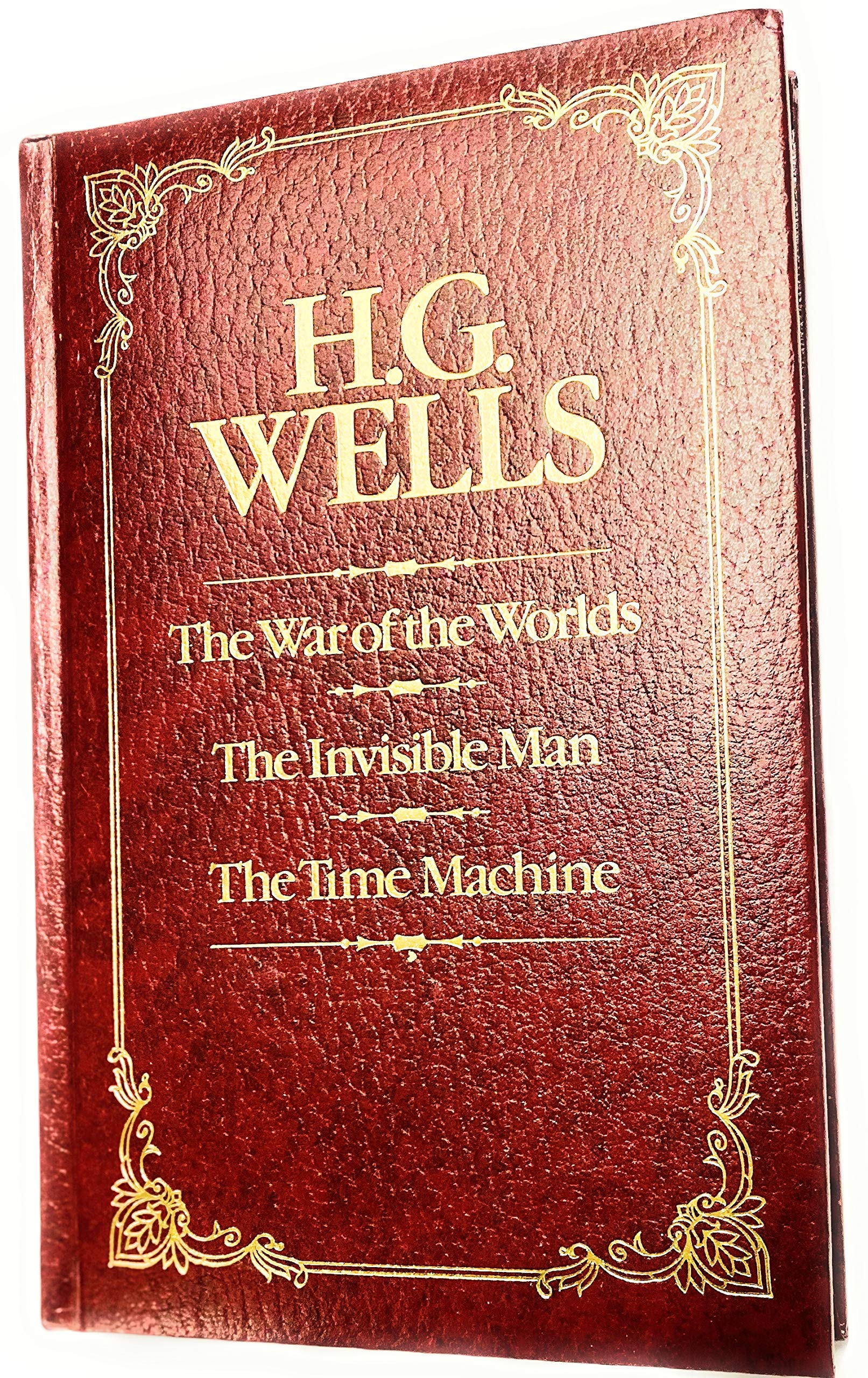 Cover of The War of the Worlds / The Invisible Man / The Time Machine