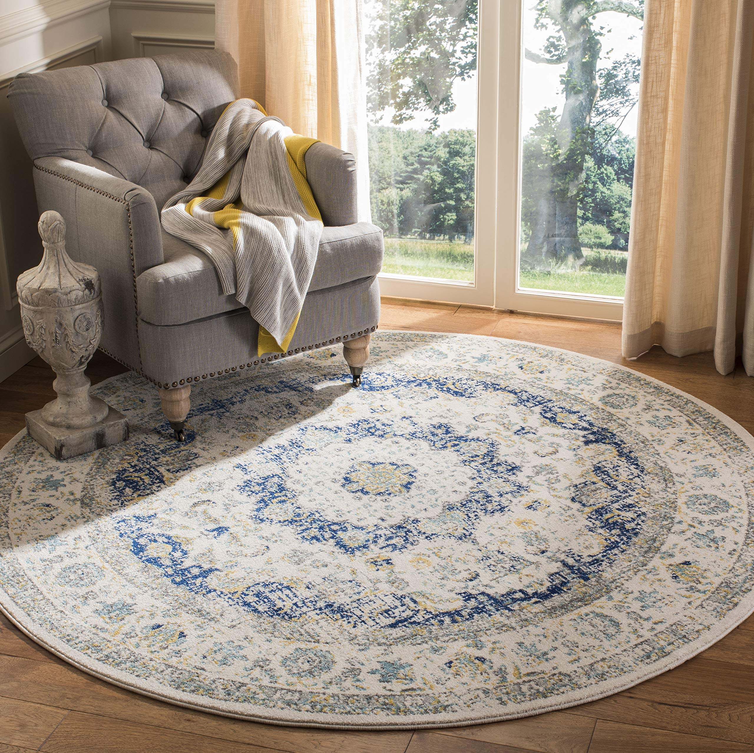 Amazon.com: SAFAVIEH Evoke Collection Area Rug - 9' Round, Ivory