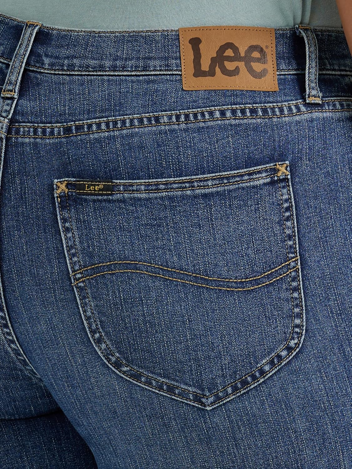 Lee Womens Plus Size Legendary Mid-Rise 21" Capri Jean - Image 6