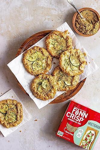 Vista 30 de Finn Crisp Finn Crisp - Pan crujiente de centeno con alcaravea de 7 onzas, panes planos de centeno finos y crujientes con alcaravea, auténtico pan