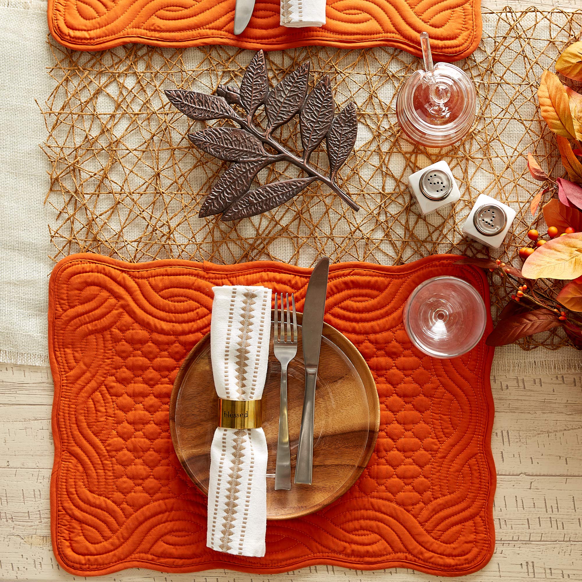 DII Juego de manteles Individuales Acolchados de la colección Farmhouse, “Pumpkin Spice”, 6 Piezas