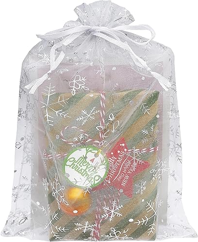 Miniatura 1 de Paquete de 50 bolsas de organza de Navidad de 8 x 12 pulgadas, diseño de copo de nieve, bolsa de regalo grande de Navidad con cordón para embalaje,