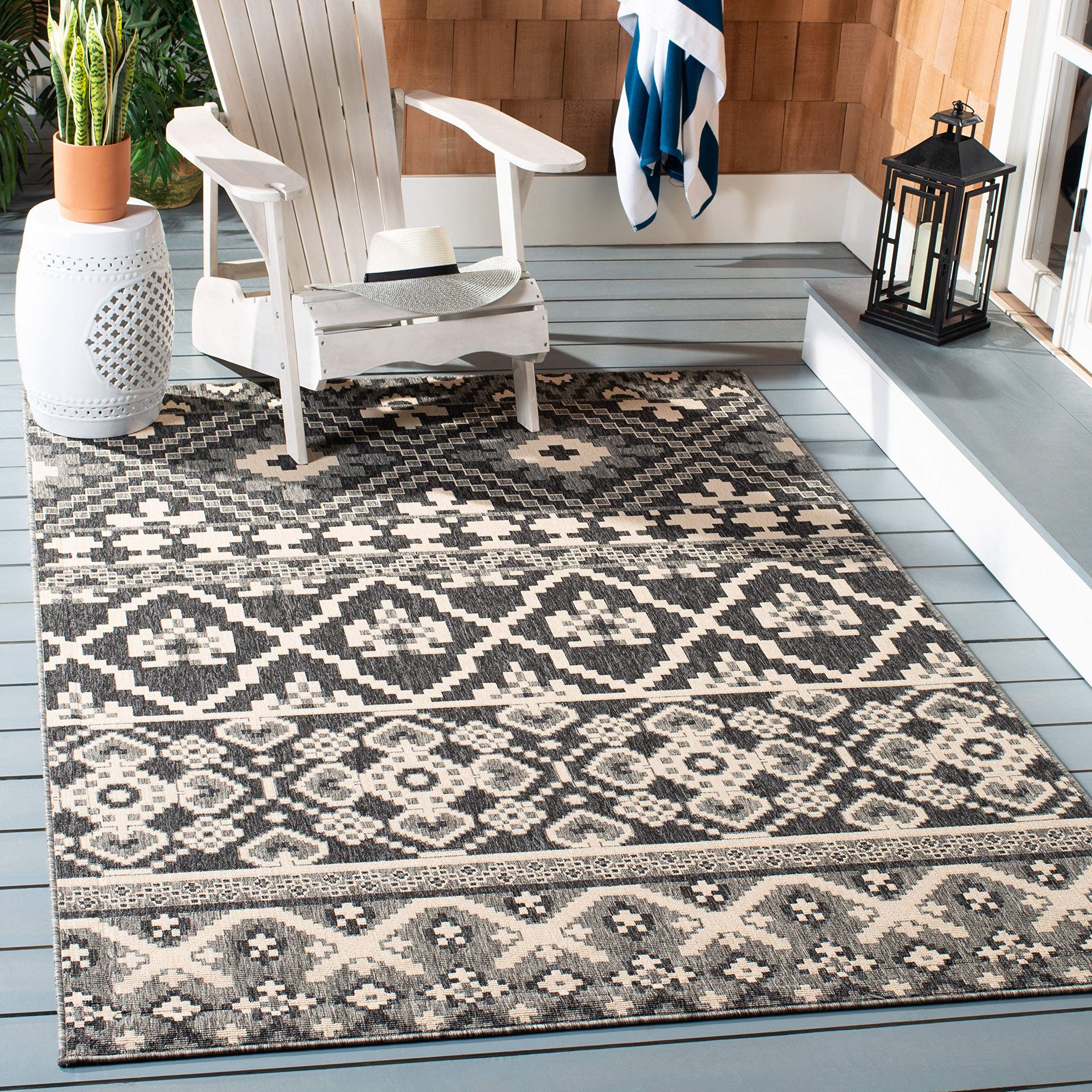SAFAVIEH Veranda Collection Area Rug - 6'7" Square, Grey & Beige, Boho Design, Non-Shedding & Easy Care, Indoor/Outdoor & Washable-Ideal for Patio, Backyard, Mudroom (VER097-3435)