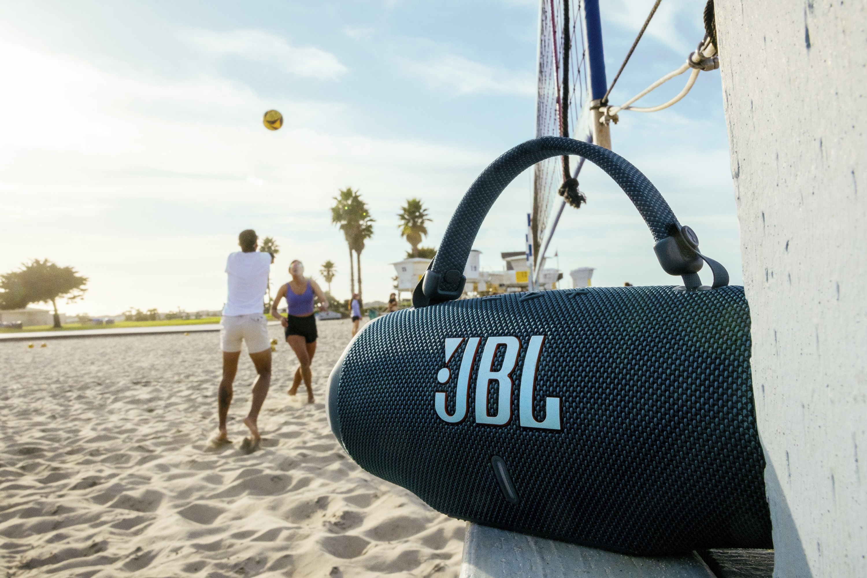 ズ*ン様 JBL charge6 本体 JBL Charge 6 | 防水対応ポータブルBluetoothスピーカー
