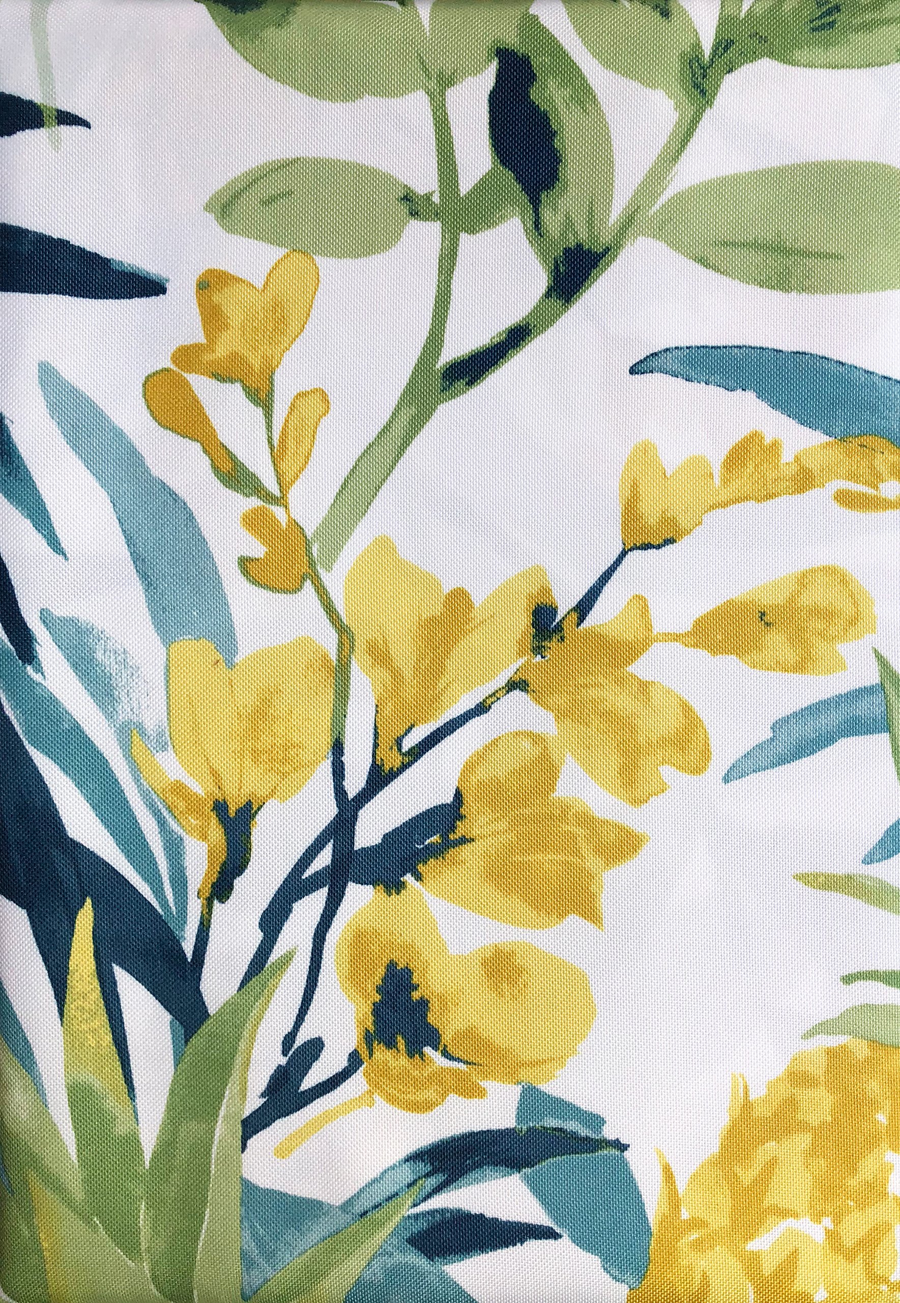 Easy Care Tablecloth Floral Pattern in Shades of Blue Green Yellow on White, 70 Inches Round