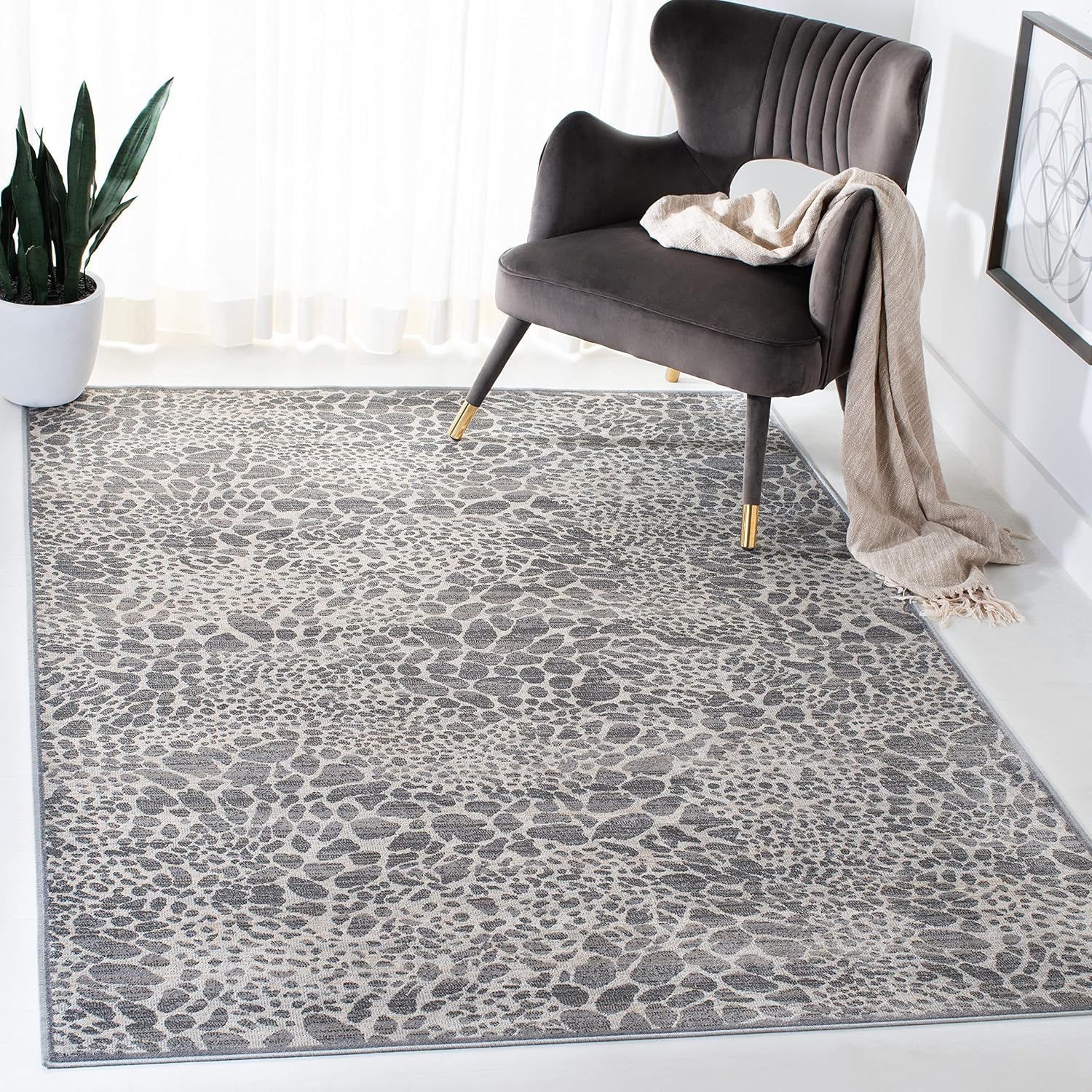 Safavieh Animal Print Indoor Woven Rectangle Area Rug, Atlas Collection, ATL985, in Ivory/Grey