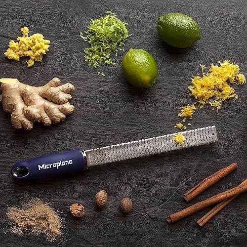 Vista 34 de Microplane Premium Classic Series Rallador 18/8 de acero inoxidable, para limón queso, verduras, cítricos, queso parmesano, ajo, jengibre, nuez Negro