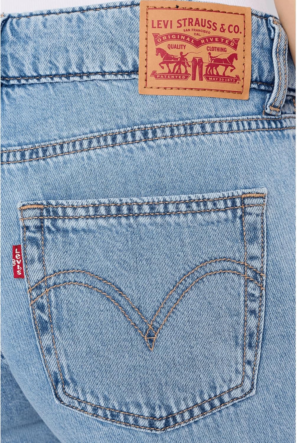 Levi's Women's Superlow Loose Jeans image 5