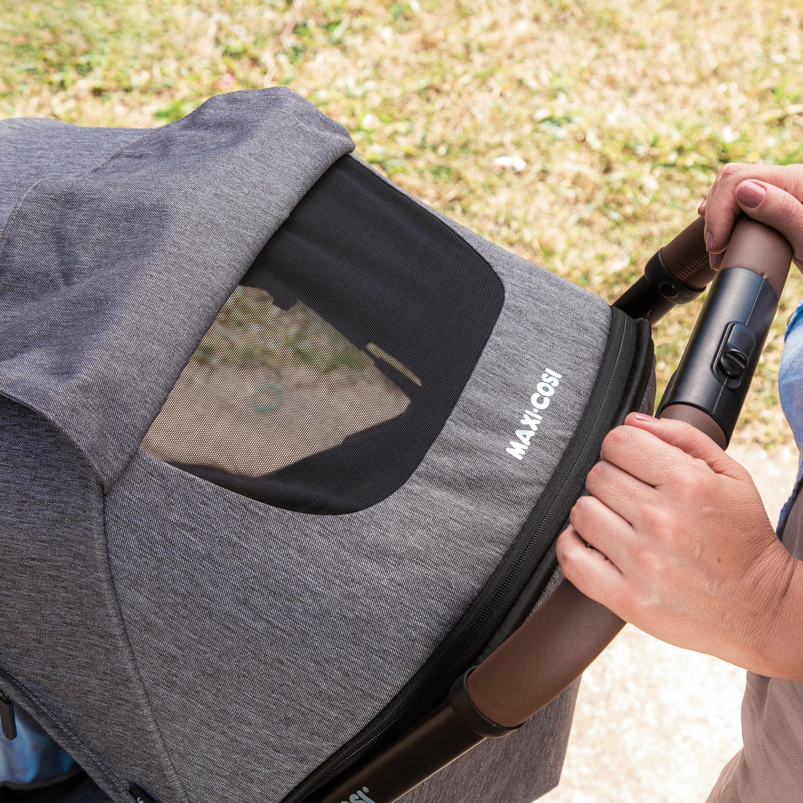 Maxi-Cosi Eva3 Kinderwagen 0–4 Jahre 0–22 kg Leicht Kompakt Flache Liegeposition 3 Liegepositionen Automatisch mit 1 Hand klappbar Essential Black Champagne