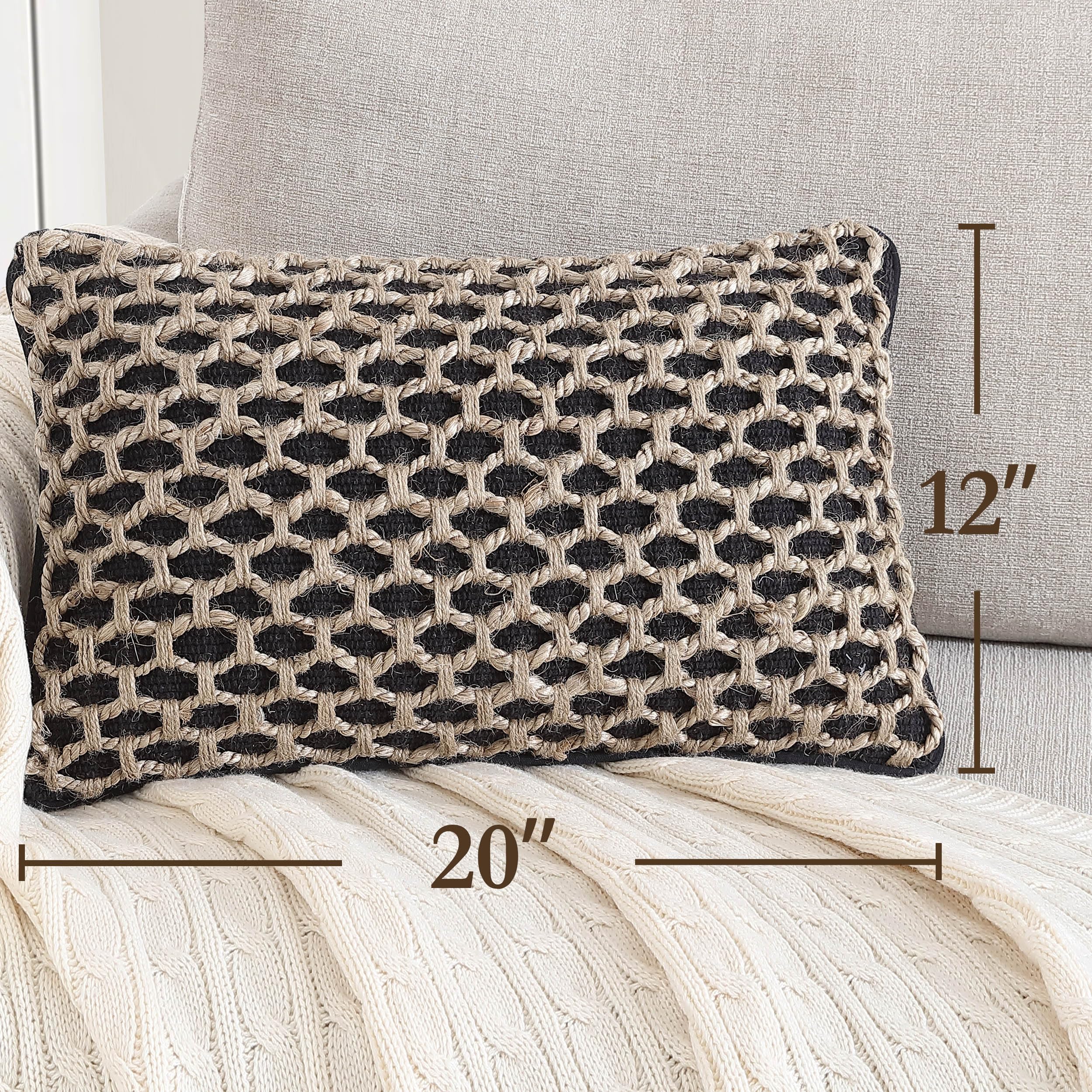 Boho Living Jada Funda de cojín Decorativa, diseño Tejido, decoración para salón 30,5 x 50,8 cm, Negro, 1 Unidad