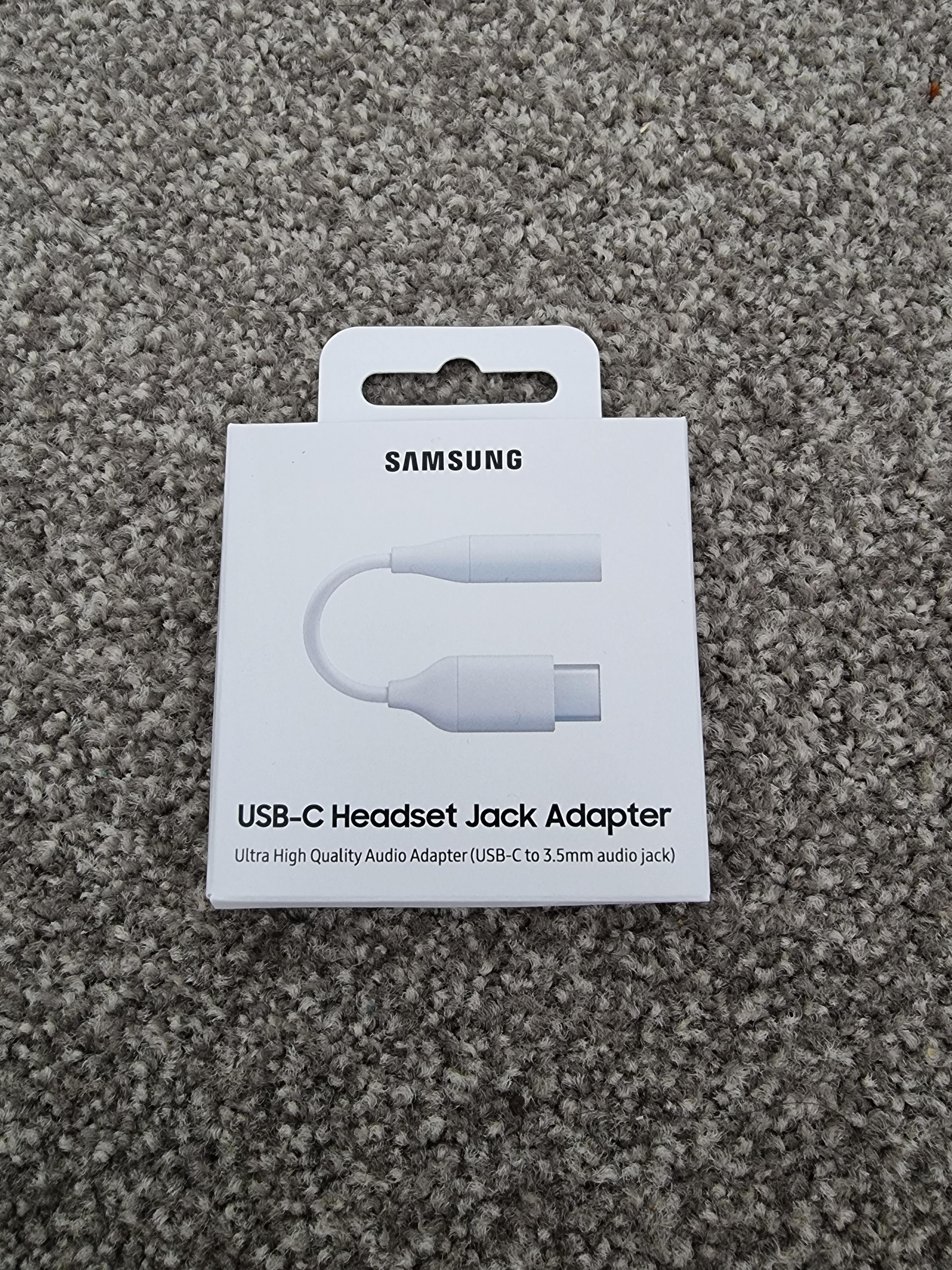 SAMSUNG EEUC10JUWEGUS USBC to 3.5mm Headphone Jack Adapter for Note10 and Note10+ (US Version