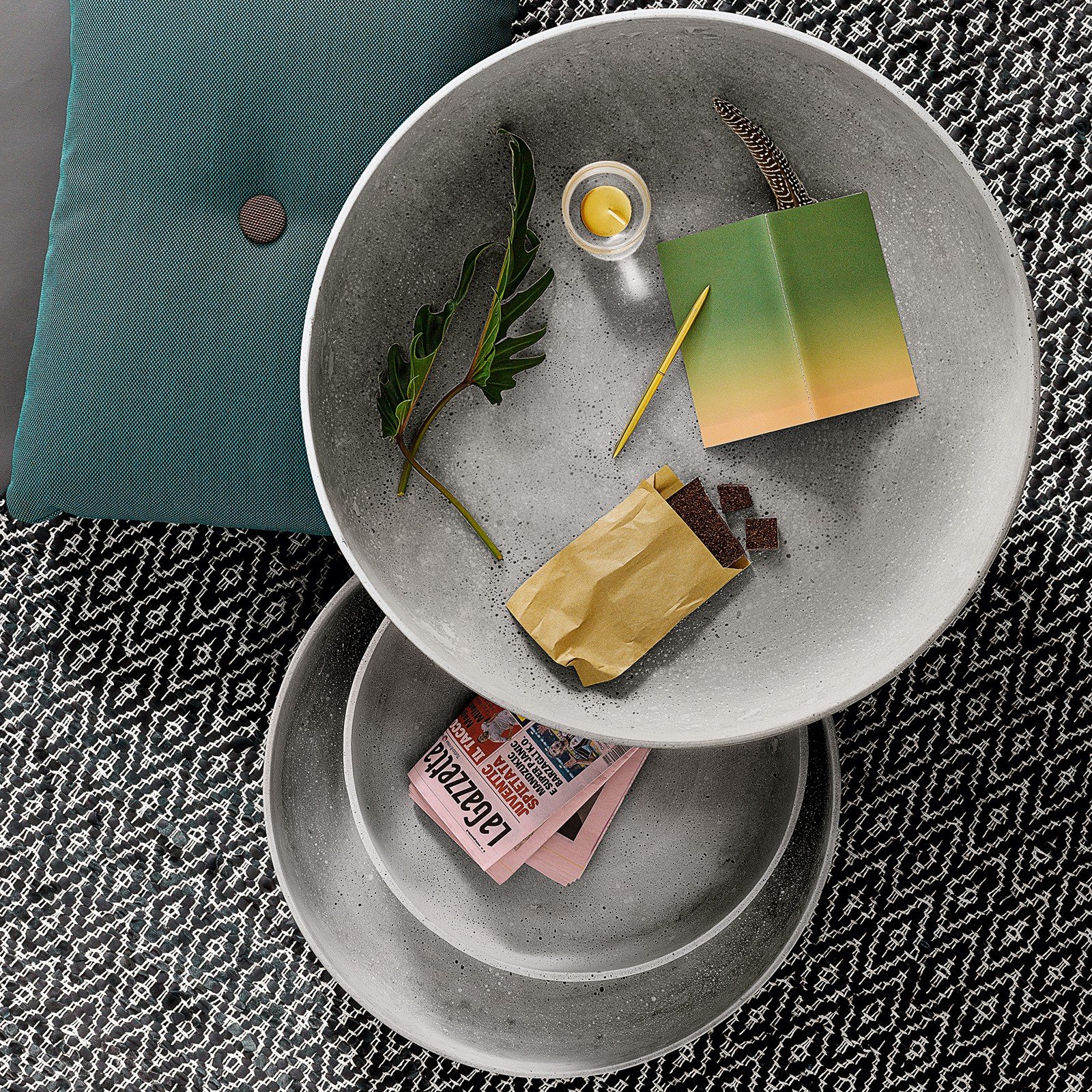 blomus Cuenco Decorativo de 40 cm de diámetro, Color Gris