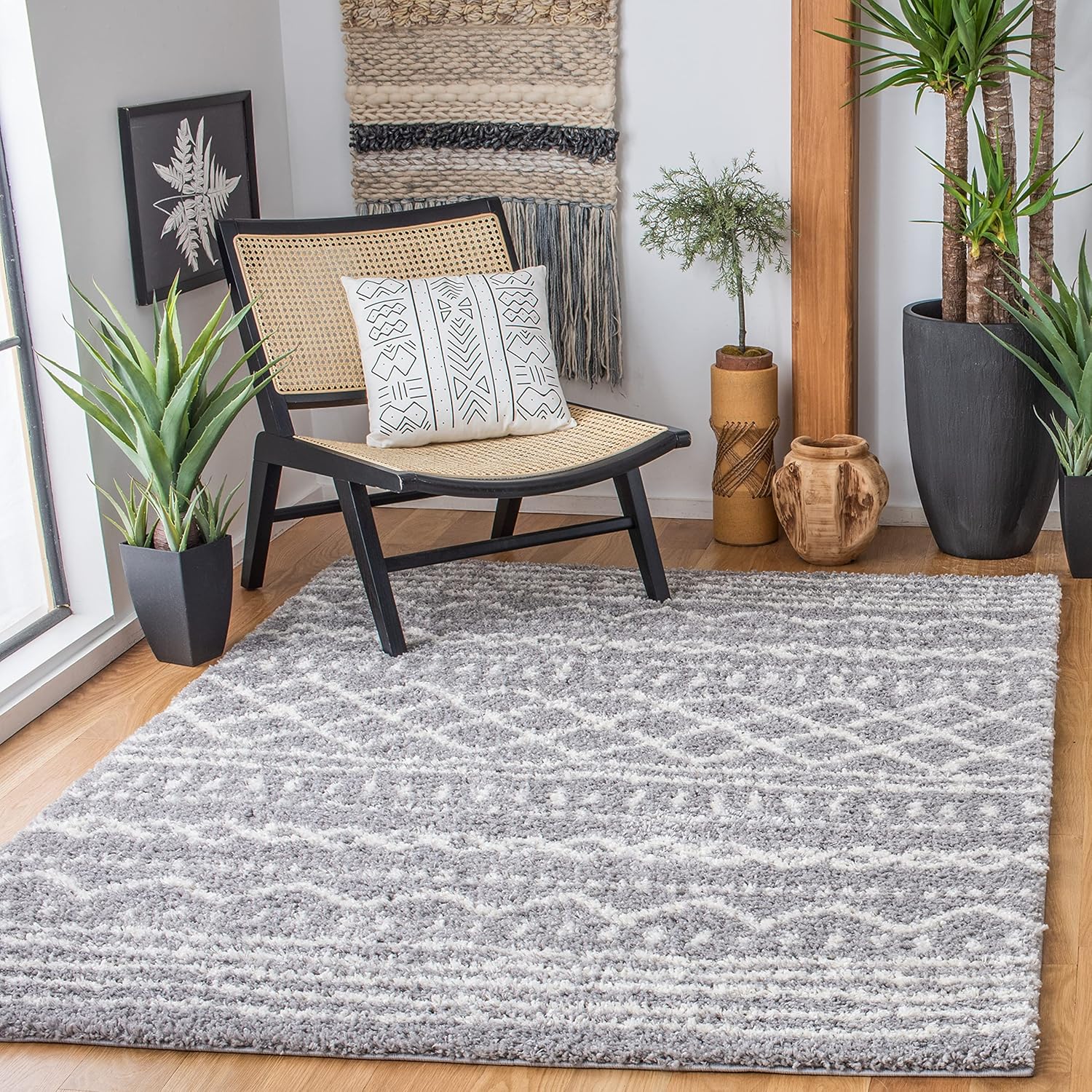 SAFAVIEH Arizona Shag Collection Area Rug – 5’1″ x 7’6″, Grey & Ivory, Moroccan Design, Non-Shedding & Easy Care, 1.6-inch Thick Ideal for High Traffic Areas in Living Room, Bedroom (ASG741G) SAFAVIEH Arizona Shag Collection Area Rug – 5’1″ x 7’6″, Grey & Ivory, Moroccan Design, Non-Shedding & Easy Care, 1.6-inch Thick Ideal for High Traffic Areas in Living Room, Bedroom (ASG741G)