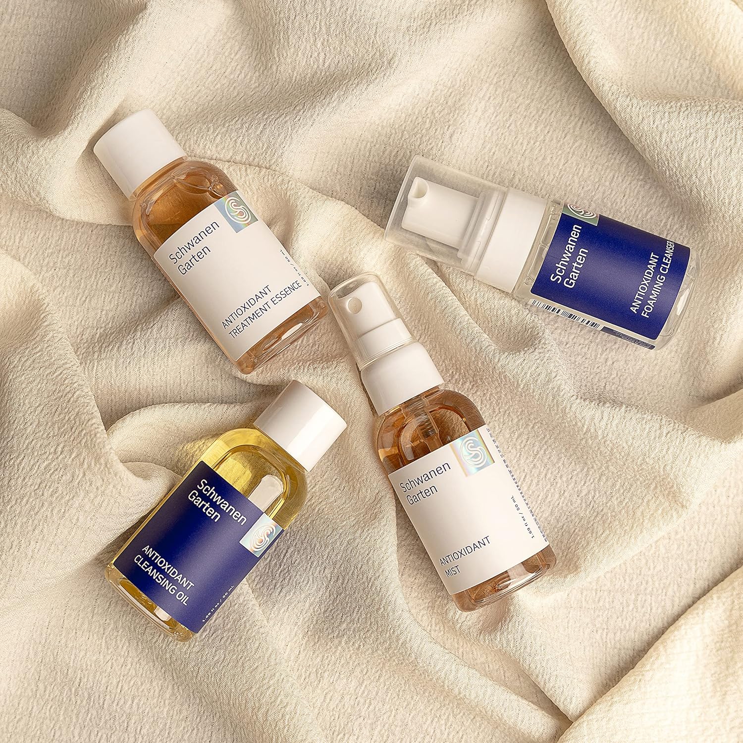 Antioxidant Clean Essentials Kit, Travel Size Skincare Set with Cleansing Oil, Foaming Cleanser, Mist, Treatment Essence - Image 3