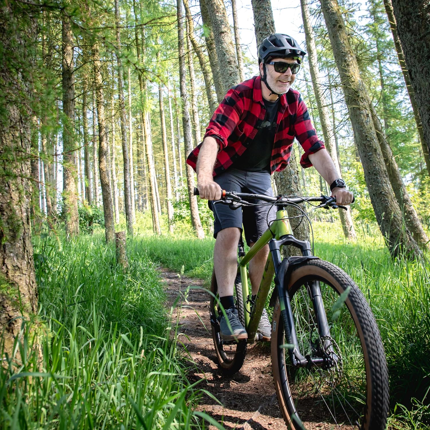 Endura Mens Hummvee Mountain Bike Baggy Cycling Short with Liner Endura Mens Hummvee Mountain Bike Baggy Cycling Short with Liner