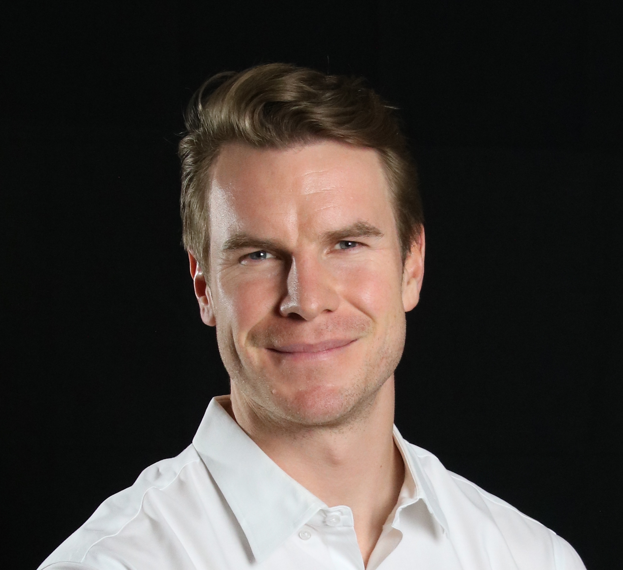 Amazon.co.uk: Simon Mueller: books, biography, latest update