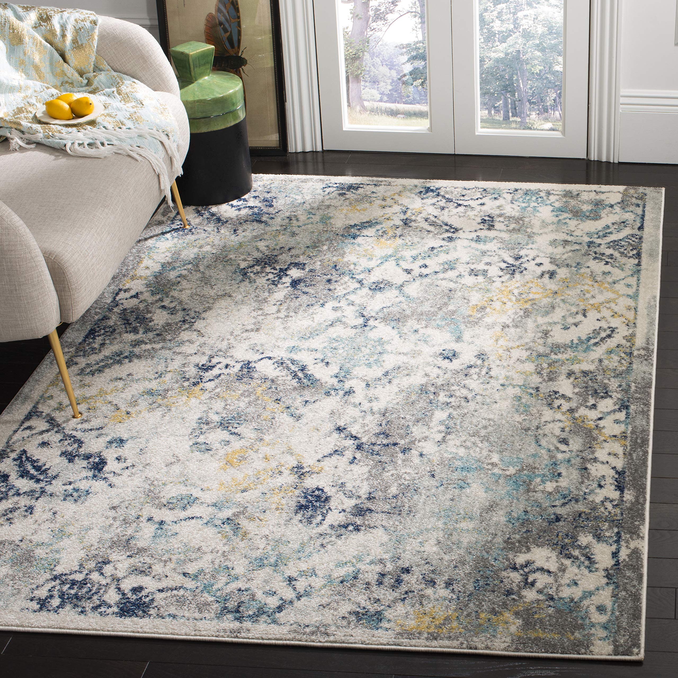 SAFAVIEH Madison Collection Area Rug - 6' x 9', Ivory & Blue, Boho Chic Distressed Design, Non-Shedding & Easy Care, Ideal for High Traffic Areas in