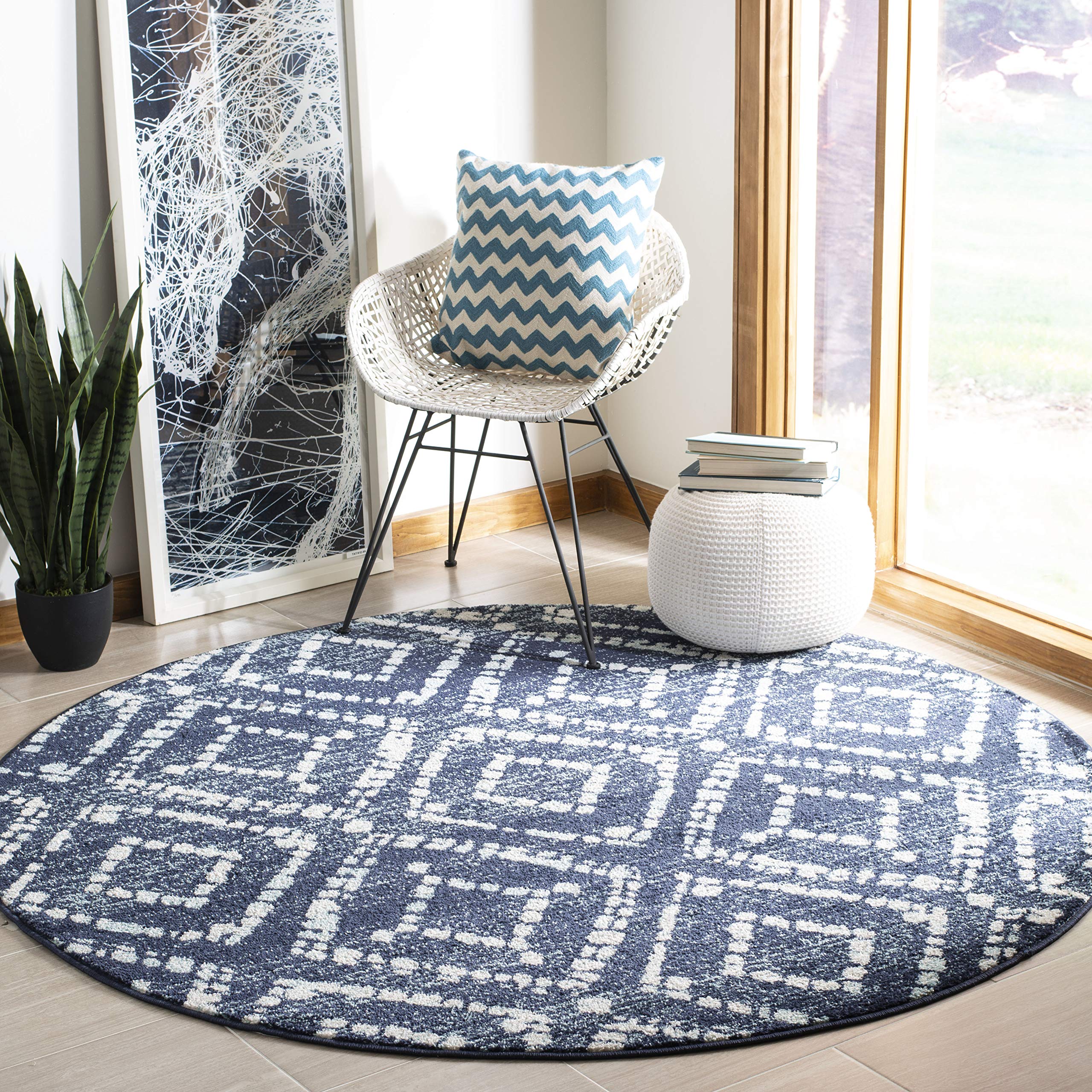 SAFAVIEH Adirondack Collection 6' Round Navy/Ivory ADR131N Modern Diamond Distressed Non-Shedding Dining Room Entryway Foyer Living Room Bedroom Area