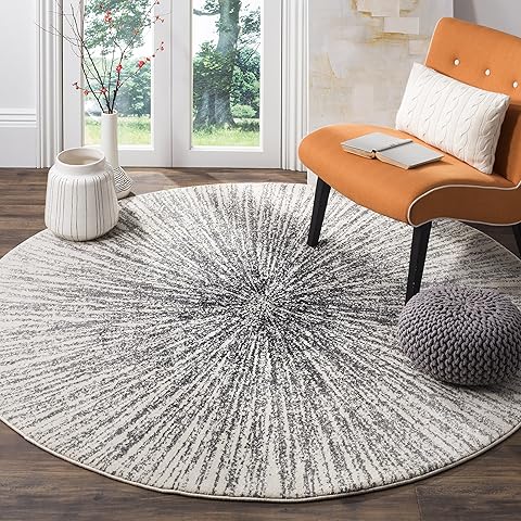 SAFAVIEH Evoke Collection Area Rug - 6'7