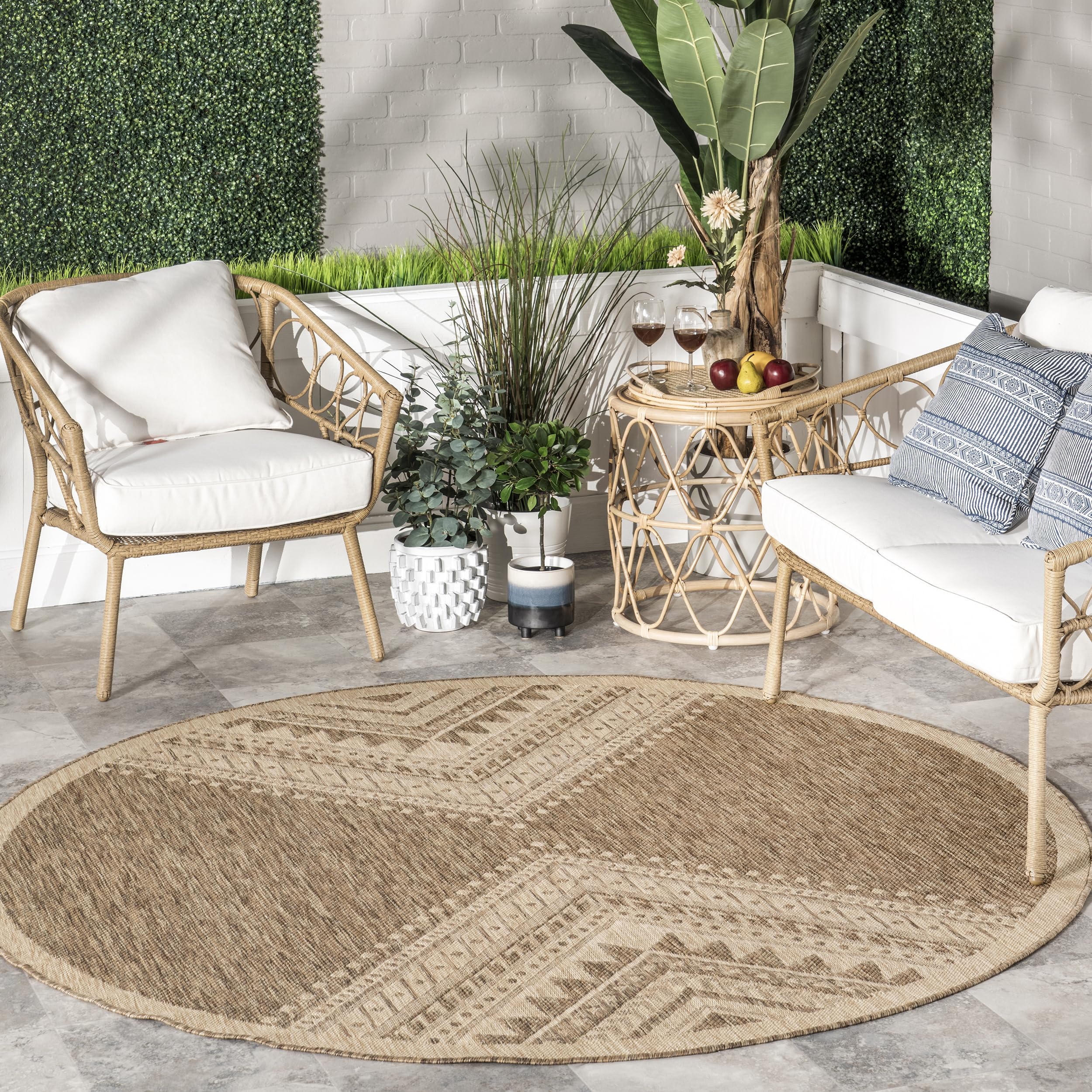 nuLOOM Landry Brown Geometric Indoor/Outdoor Area Rug, 7' Round