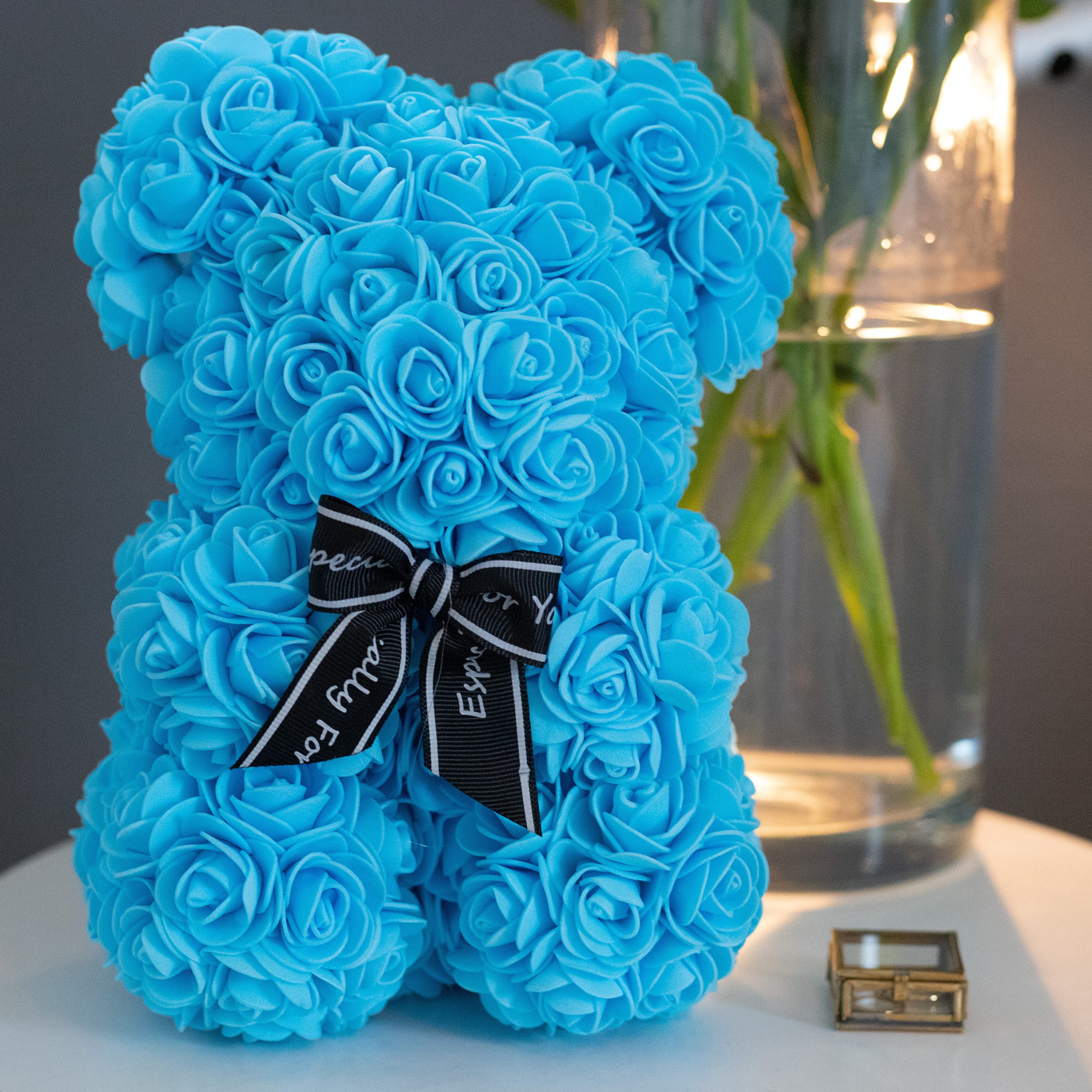 Brandsseller Orsetto in Rose Artificiali 25x16 cm – Orsetto Decorativo in Fiori di Seta, Regalo Romantico per San Valentino, Compleanno, Matrimonio – disponibile anche con Confezione Regalo – Blu