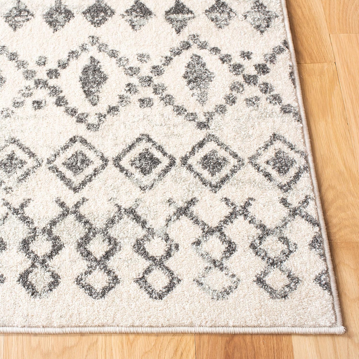 Ivory and Grey Synthetic Hand-knotted 8' x 10' Area Rug