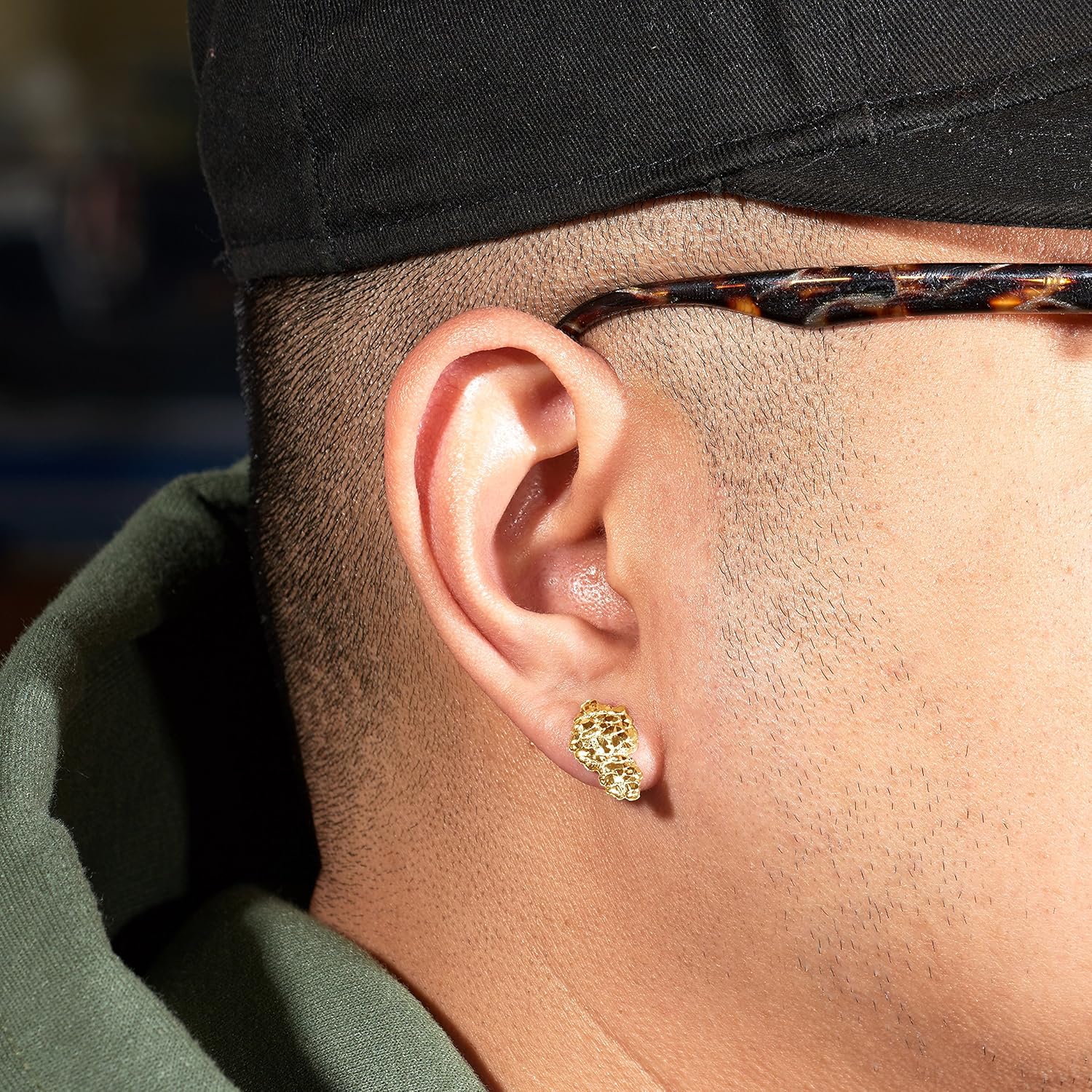 LoveBling 10K Yellow Gold Nugget Earrings (0.64" x 0.39")