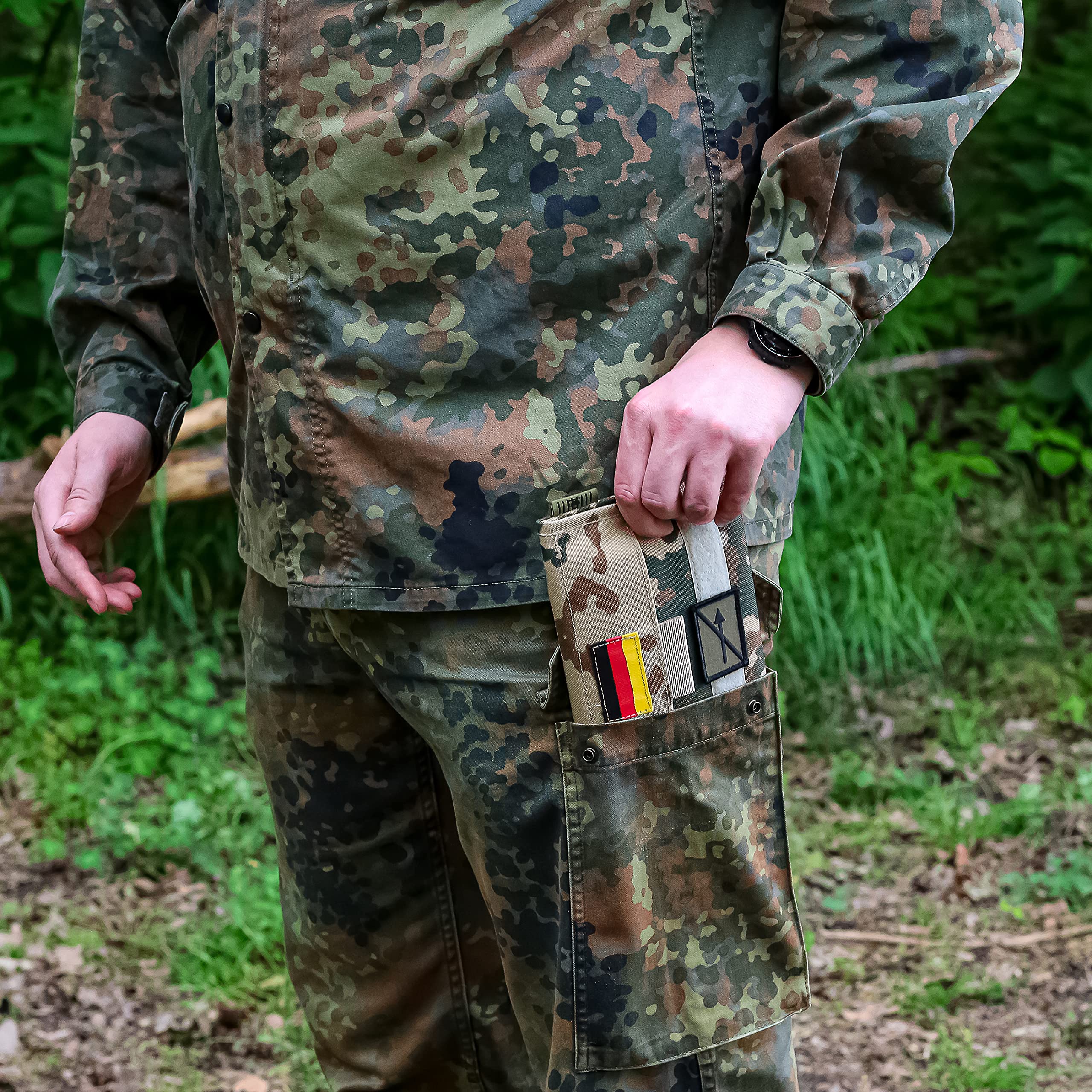 Café Viereck Bundeswehr/Military Bag, Taktisches Pouch, Utility Pouch für Outdoor/Camping/Jagd, Militär Tasche/Zubehör (TactiBag Flecktarn Oliv 20 x 14 cm)