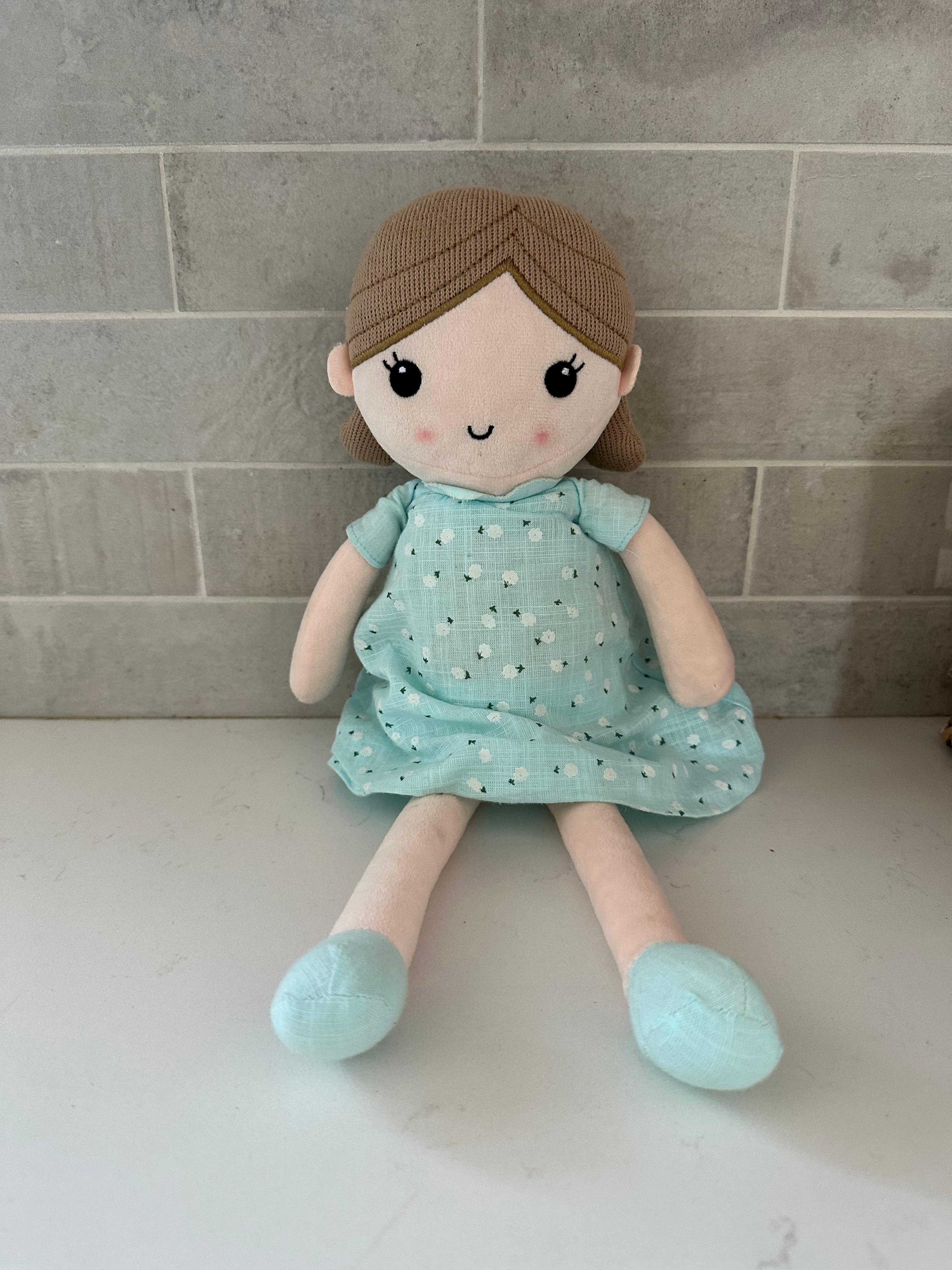 Watch this first! Mom review! Gift idea of soft doll on Amazon Live