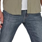Lee Mens Performance Series Extreme Motion Regular Fit Bootcut Jean