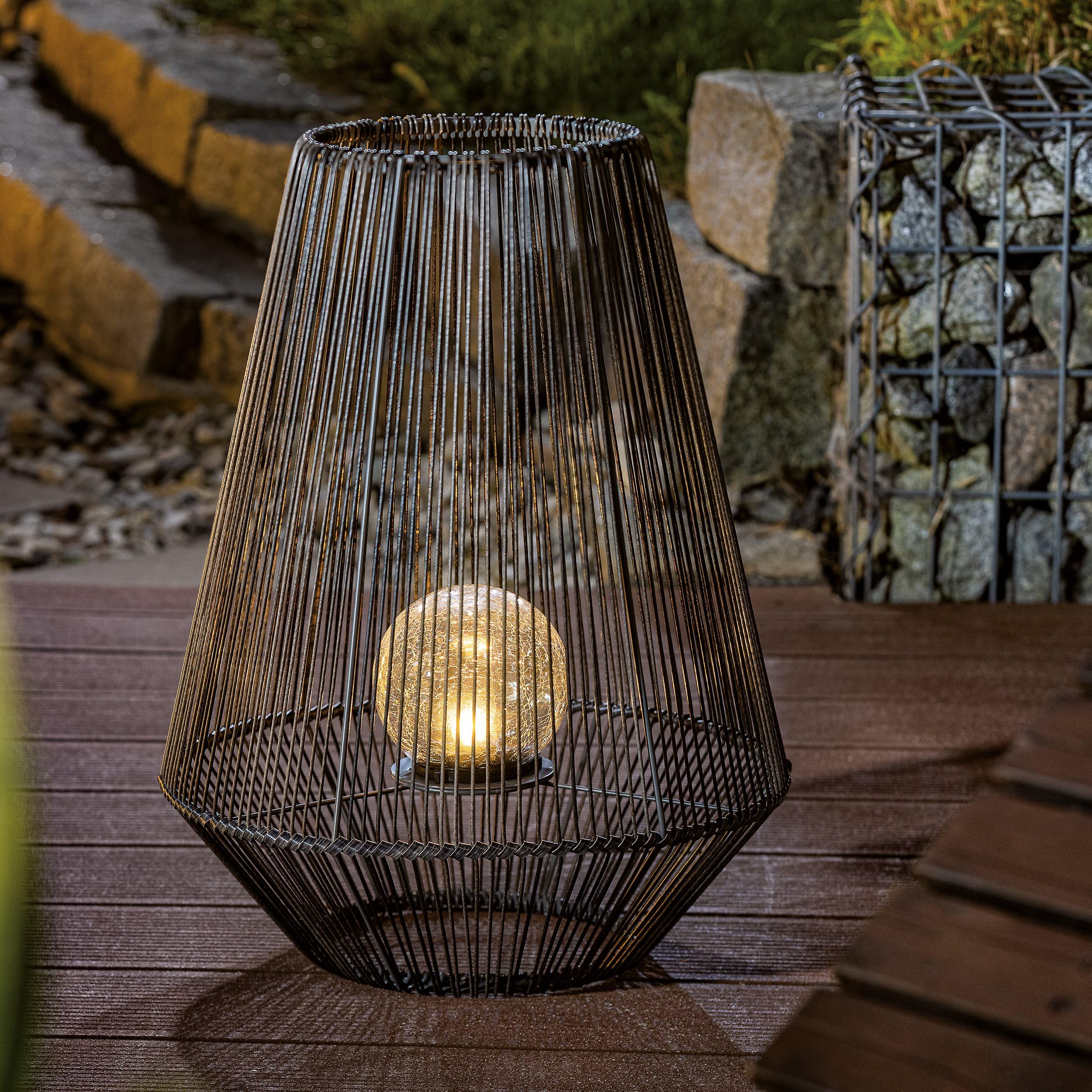 Esotec Solar Windlicht ILONA Rattan Windlicht für außen, Gartenlaterne mit Bruchglas Leuchtkugel, Gartendeko, Balkon Deko, H51cm 102208