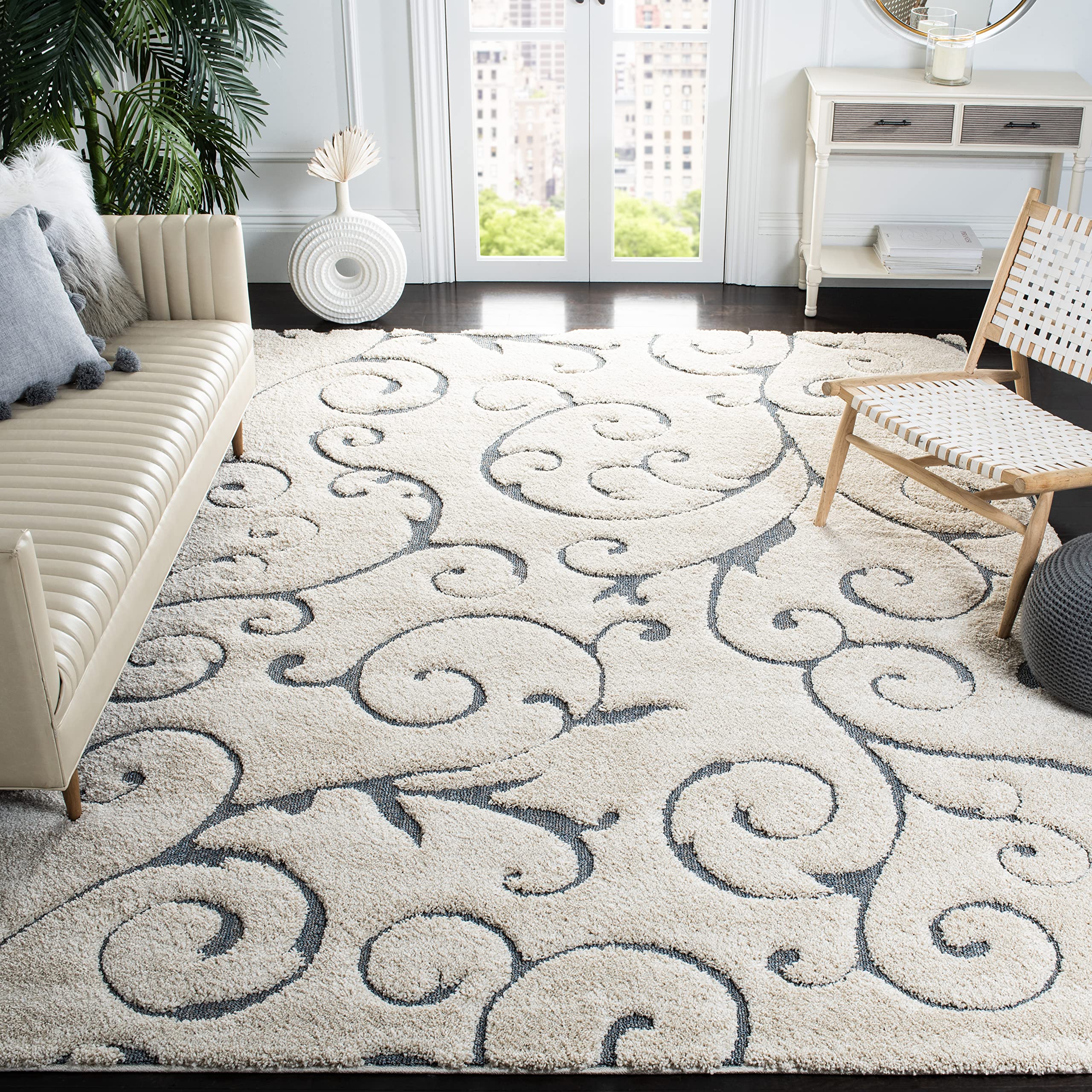 SAFAVIEH (サファビア)プラッシュエリアラグ アイボリー/グレー Amazon.com: SAFAVIEH Area Rug 9x12 - Florida Shag Collection
