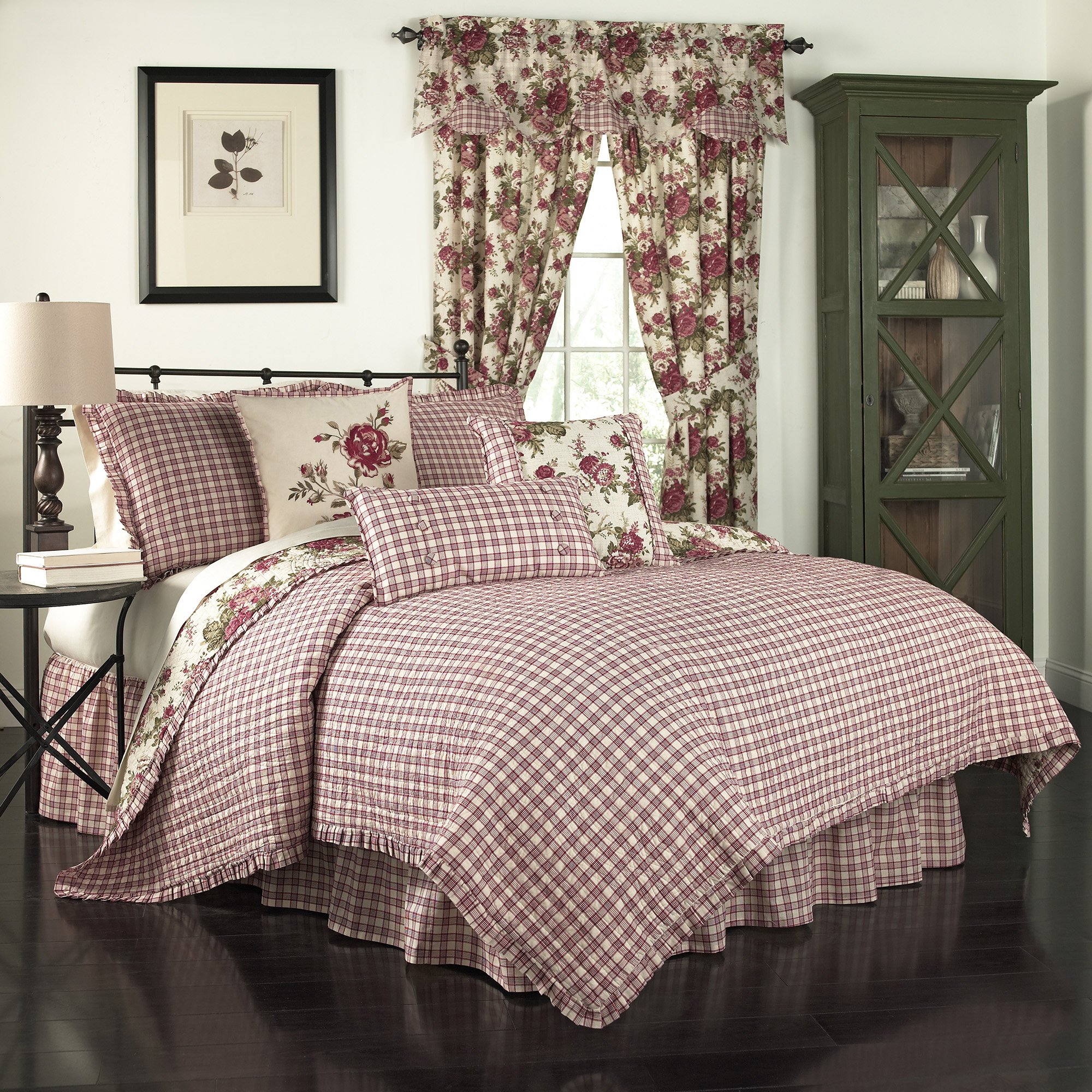 WAVERLY Norfolk Modern Farmhouse Floral 4Piece Reversible Quilt