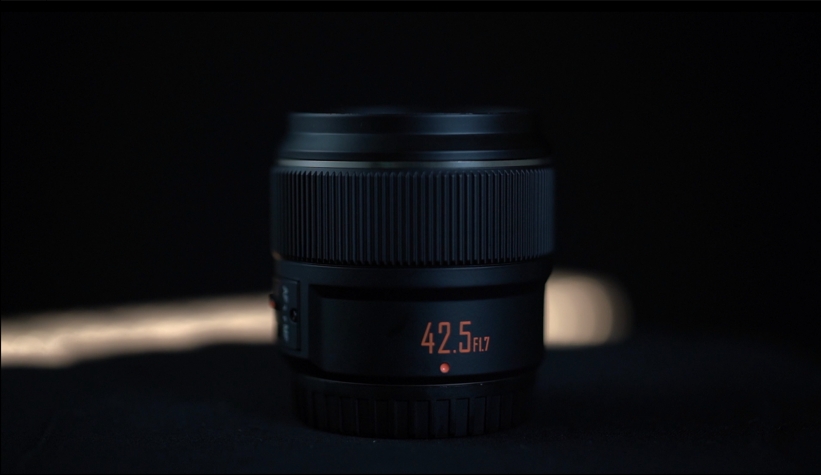 Amazon.com : YONGNUO YN42.5mm F1.7M II Auto Focus Fixed Prime Lens