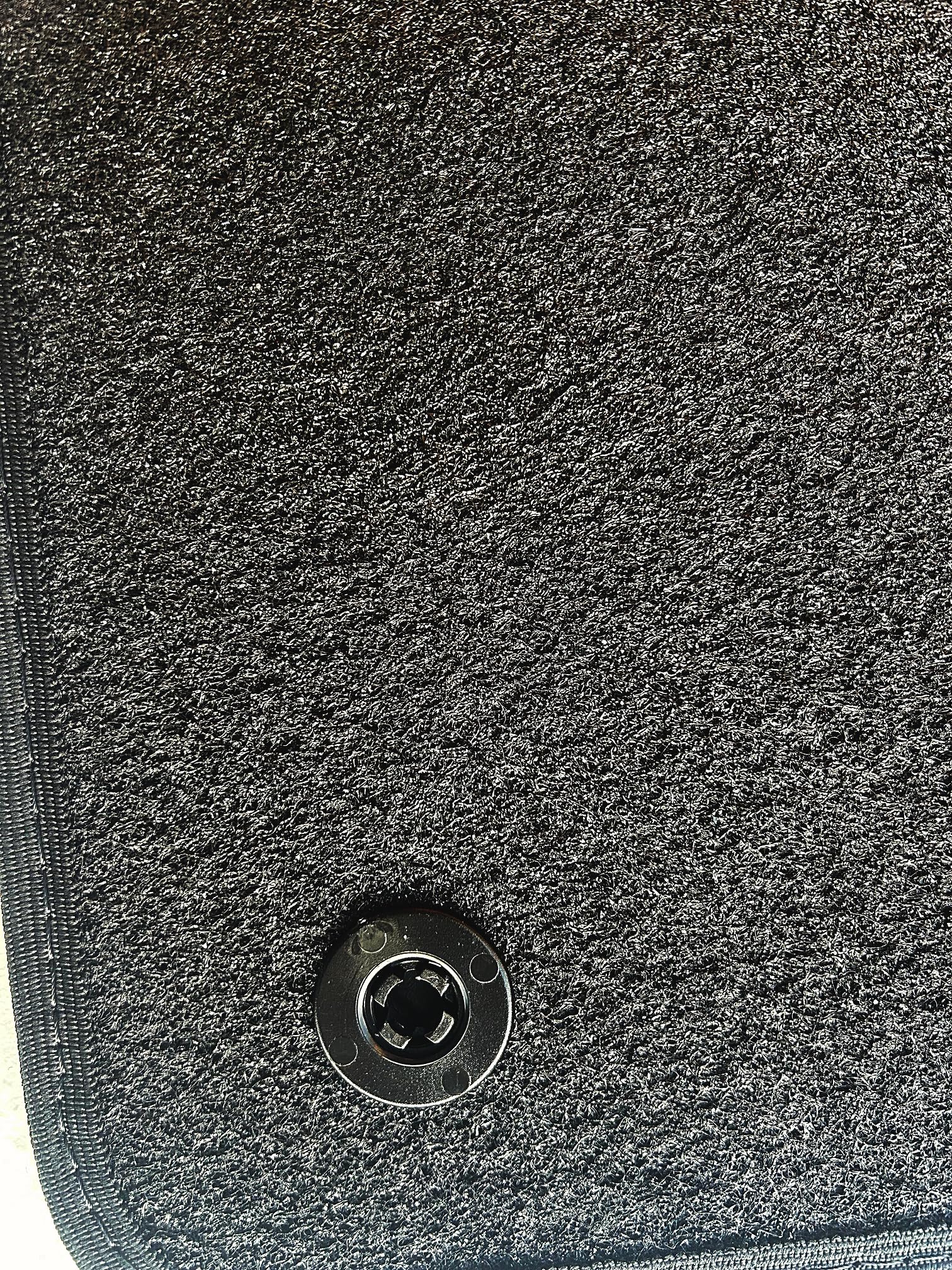 Tappetini Per Fiat Nuova Panda dal 2012, Con Logo Ricamato 2 Pin Di Sicurezza, Alta Qualità, Made In Italy.