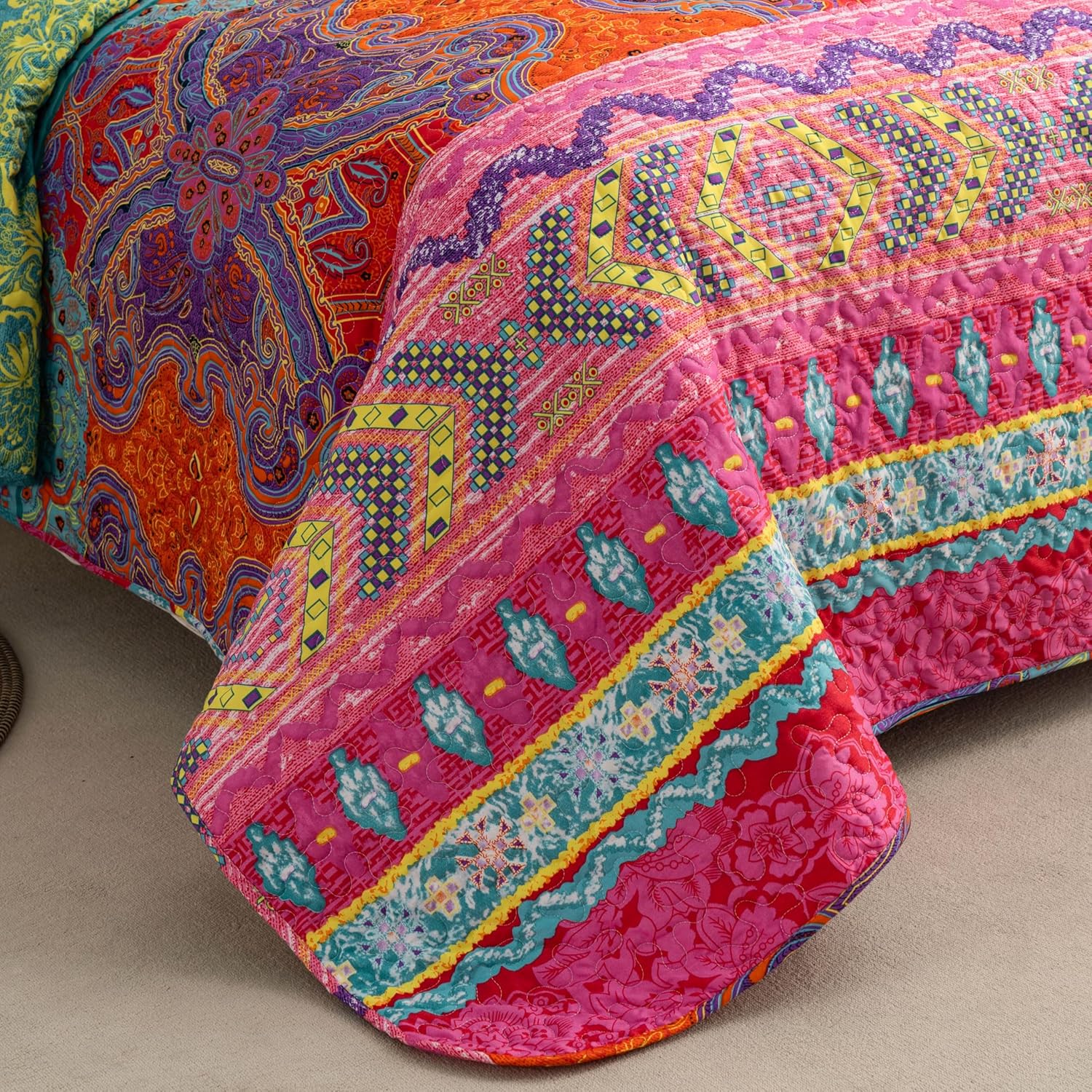 Bohemian Quilt Set Queen 3 Pieces Soft Microfiber Lightweight Colorful Bedspread Quilt Bohemian Bedding Set Exotic Yellow Orange Boho Quilt Set 1 Quilt and 2 Pillow Shams for All Season - Image 5