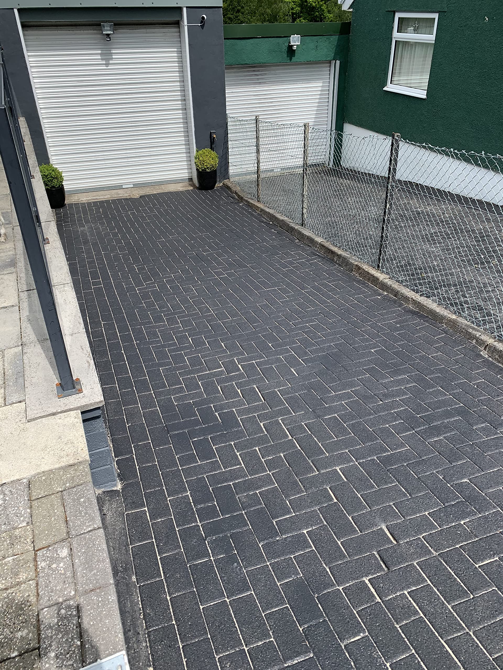 Buy SmartSeal ‘Block Magic' ReColouring Acrylic Paving Sealer BLACK