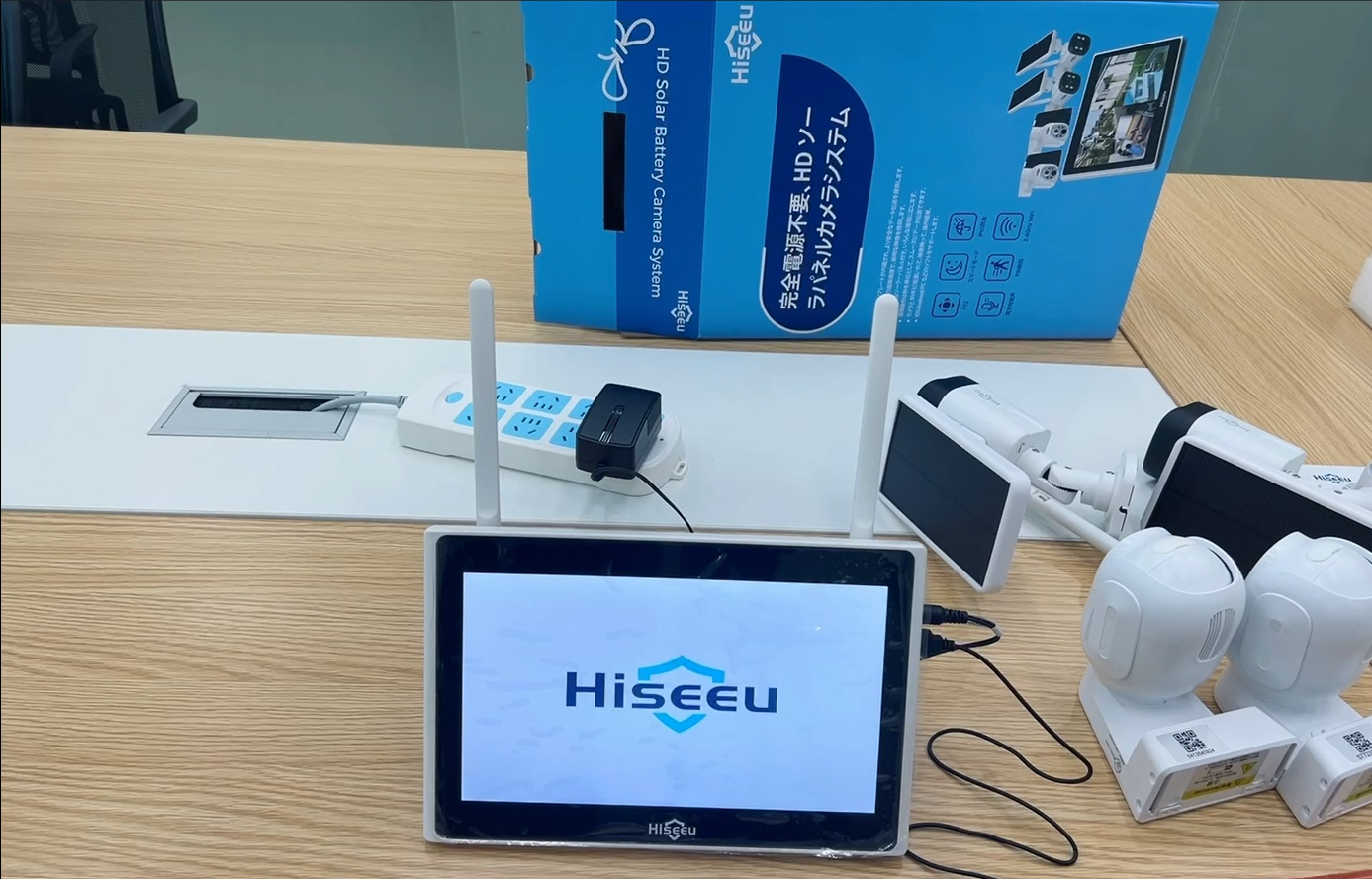 Amazon | 【ソーラー一体型・400万画素・電源不要】防犯対策助成金あり