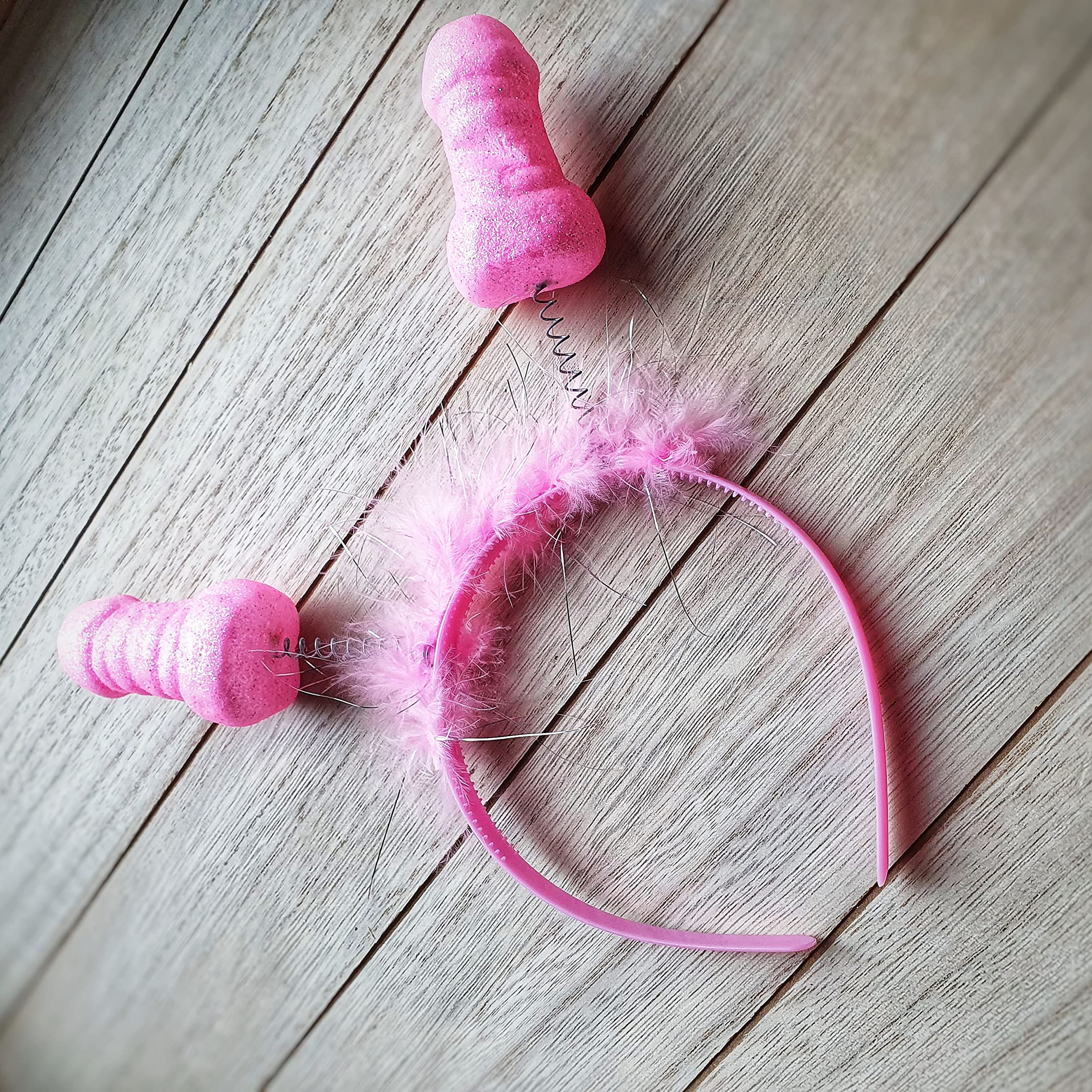 JGA Penis Kopfschmuck rosa | Scherzartikel Junggesellenabschied | Junggesellinnenabschied Haarschmuck Braut | Brautjungfer Deko | Pink Penis Braut | Geschenk Geburtstag | Mädelsabend | Partyabend