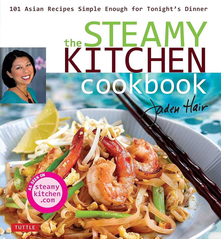 洋書　THE COMPLETE HOT & SPICY COOK BOOK Hot & Spicy Cookbook: 40 Hot and Spicy Recipes That Will