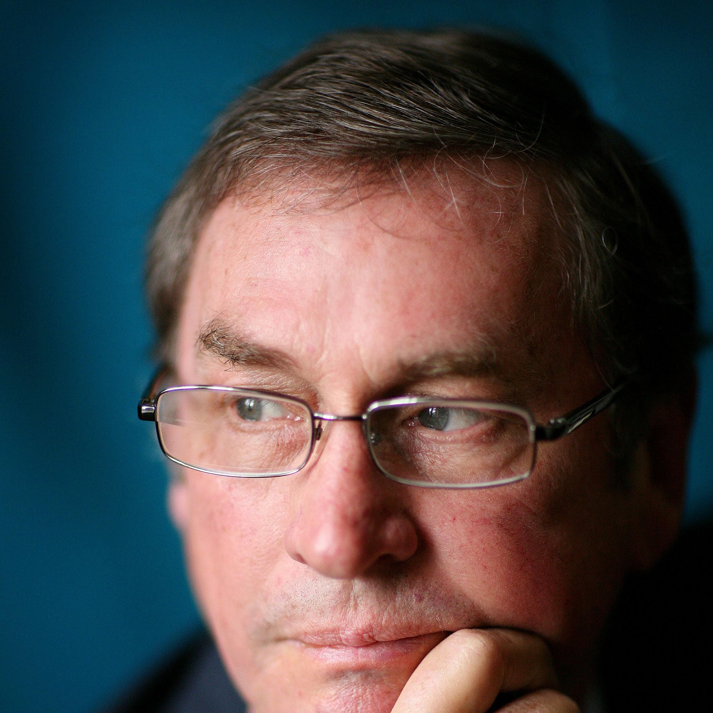 Amazon.co.uk Oliver Eagleton books, biography, latest update