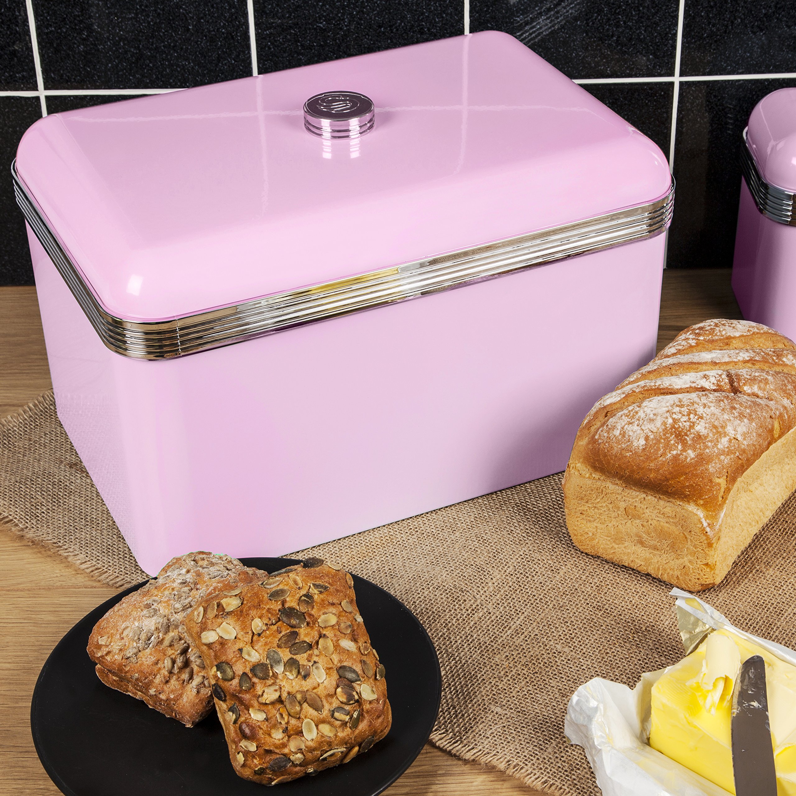 Amazon.com - Swan Retro Bread Bin, Metal, Pink, 18 Litre Storage Amazon.com - Swan Retro Bread Bin, Metal, Pink, 18 Litre Storage