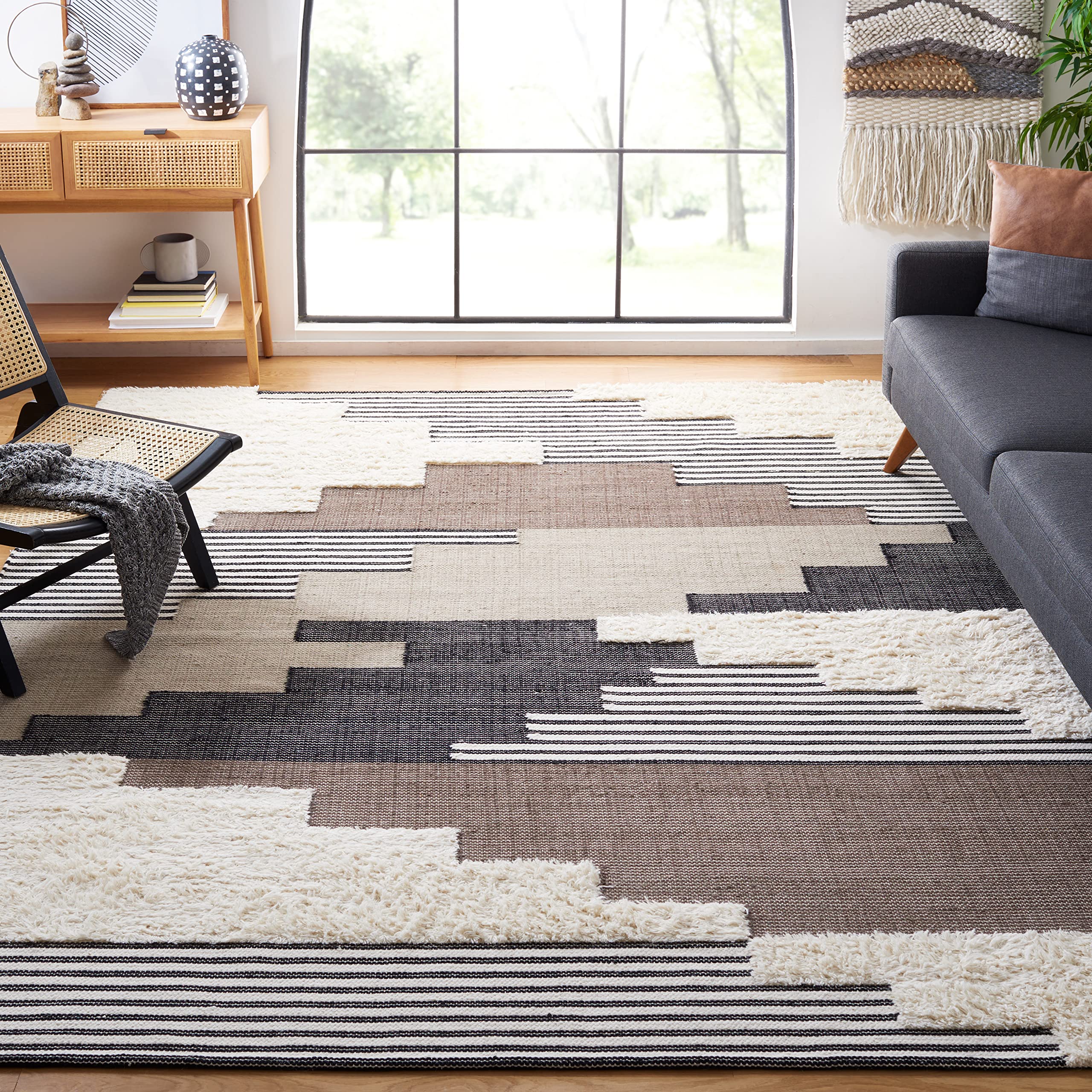 SAFAVIEH Kenya Collection X-Large Area Rug - 11' x 15', Black & Ivory, Handmade Southwestern Wool, Ideal for High Traffic Areas in Living Room,