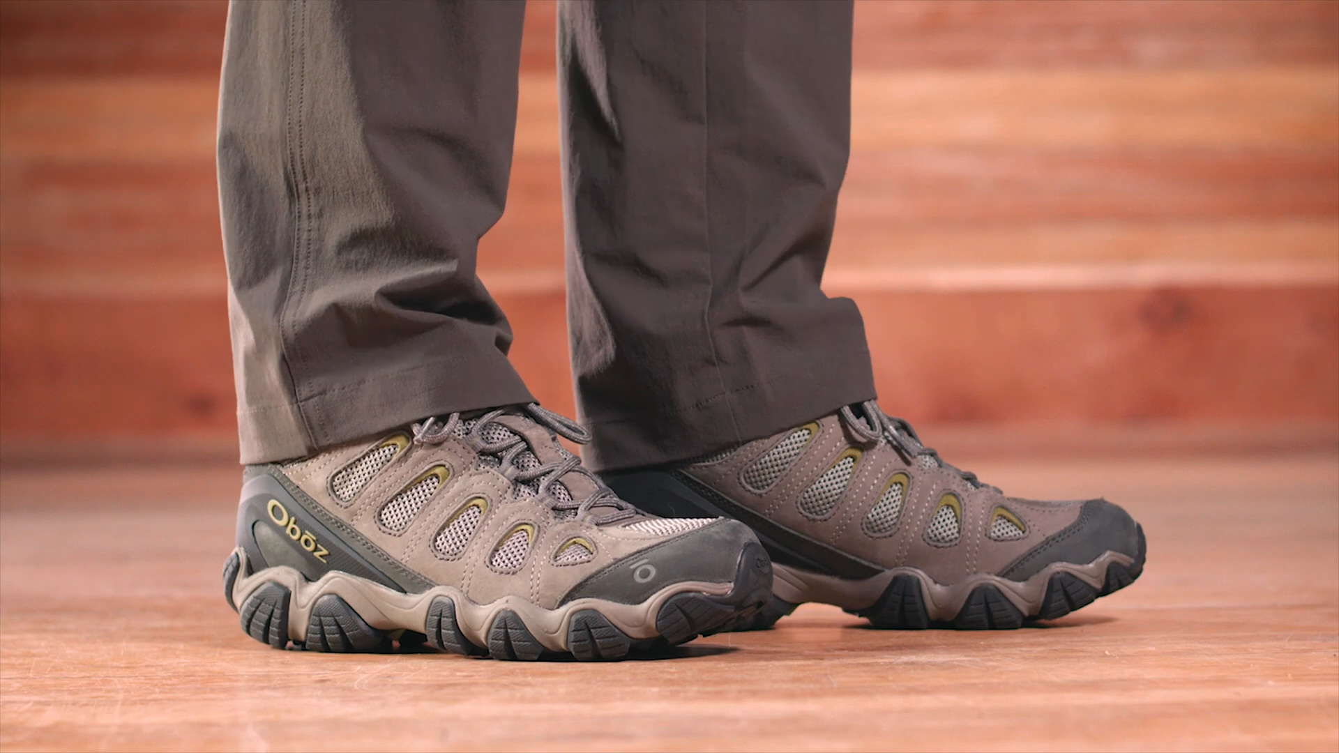 oboz sawtooth II mens size 9 shoes brown leather athletic hiking sneakers Amazon.com | Oboz Men main image 3