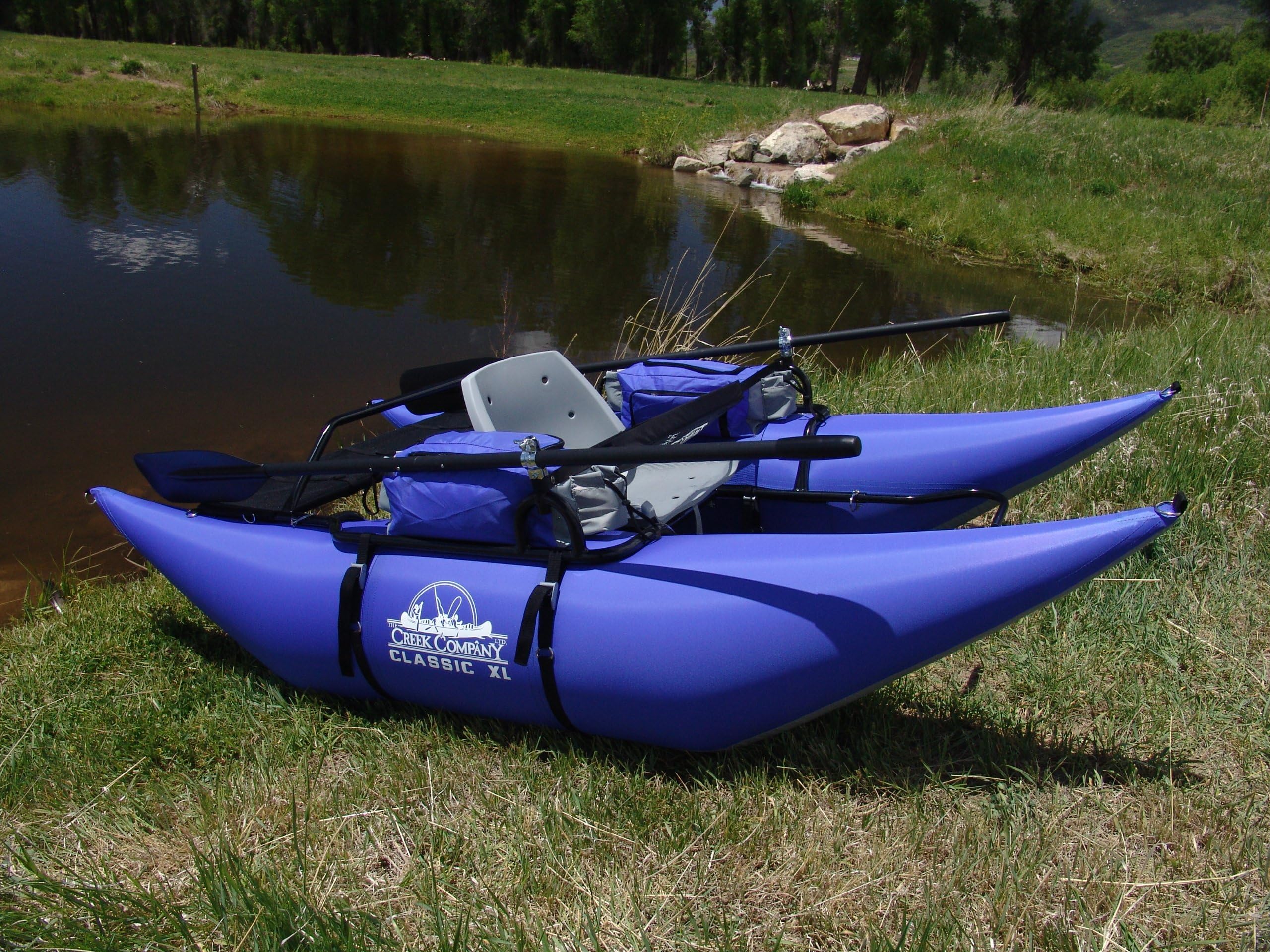 Creek Classic XL 8' Pontoon Boat