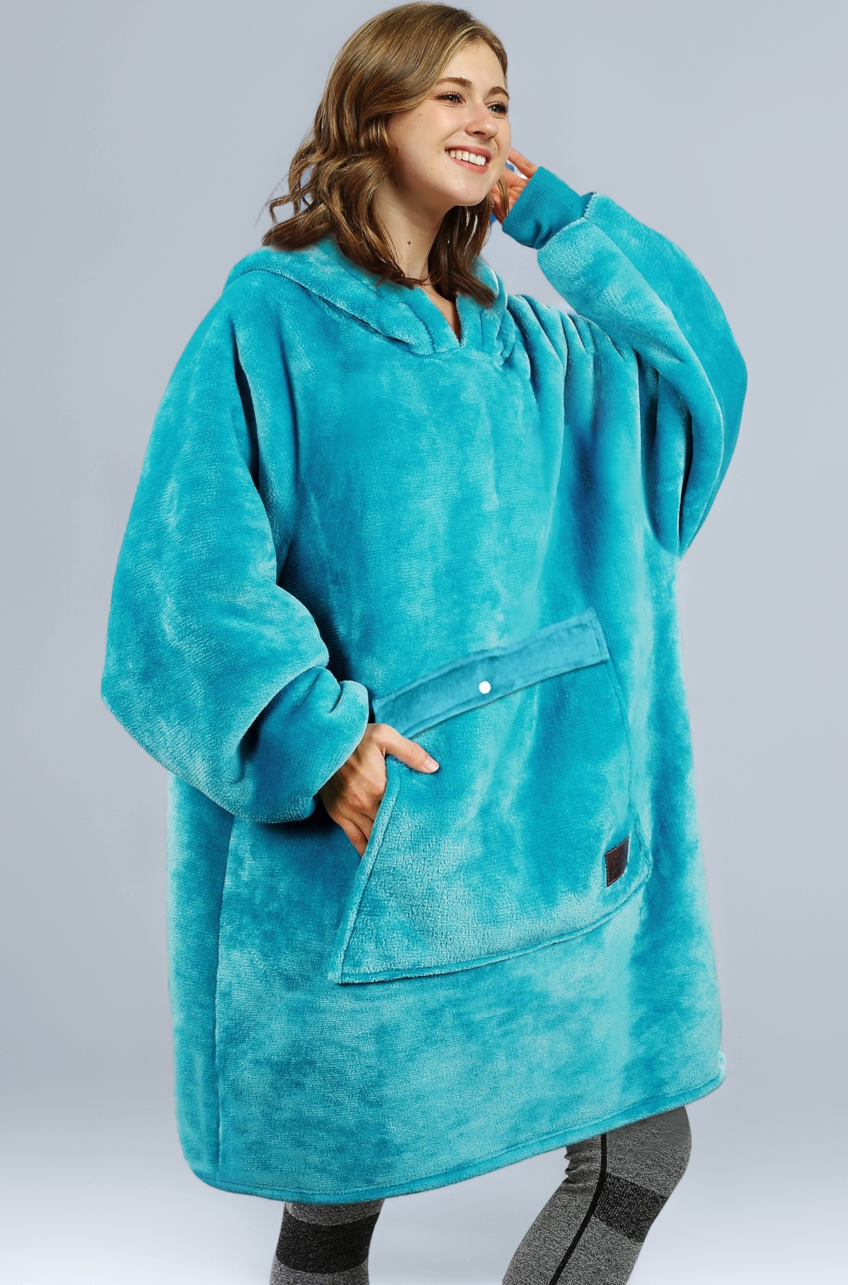 Catalonia Oversized Hoodie Blanket Sweatshirt, Comfortable Sherpa Giant Pullover with Large Front Pocket for Adults Men Women Teenagers Wife Girlfriend