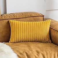 Vista 99 de UGASA - Fundas de almohada decorativas de terciopelo suave y sólidas de Navidad para sala de estar/sofá, 16 x 16 pulgadas, 2 unidades, color burdeos