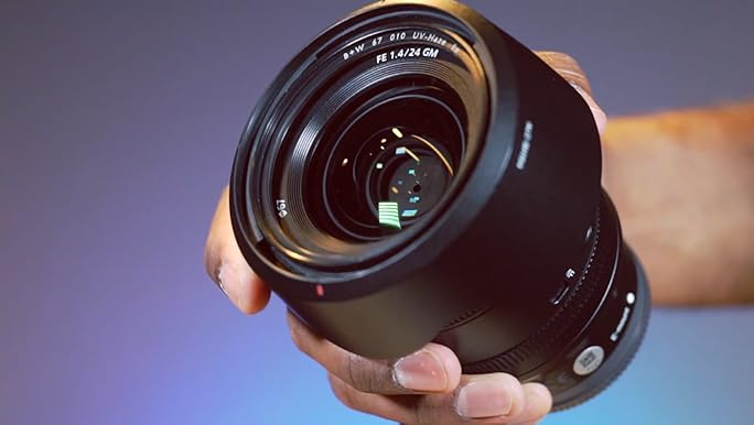 Amazon.com : Sony E-mount FE 24mm F1.4 GM Full Frame Wide